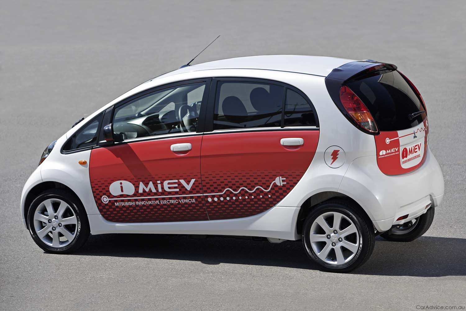 Митсубиши i miev