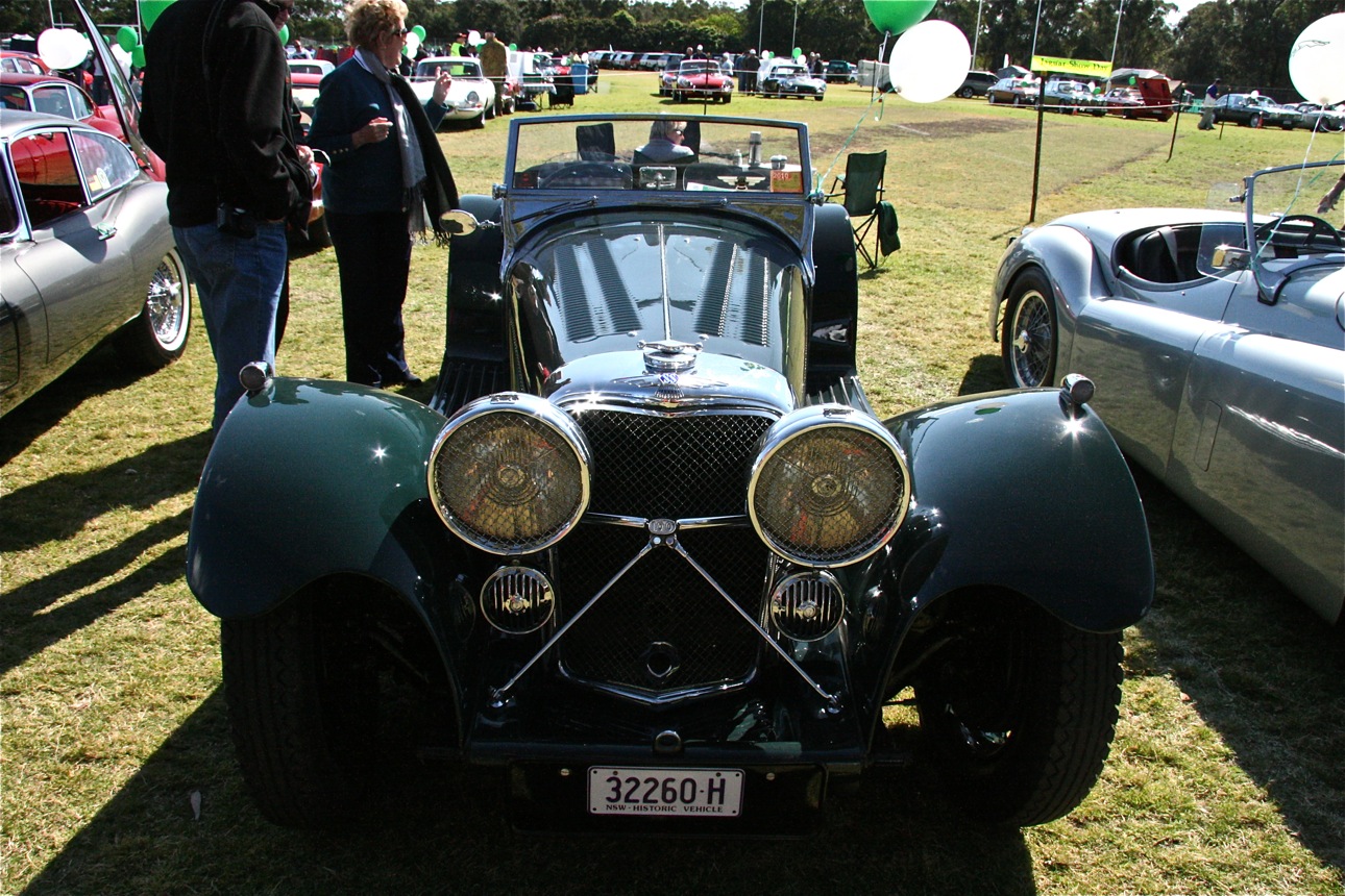 All British Classic Car Show at Kings School Photos (1 of 44)