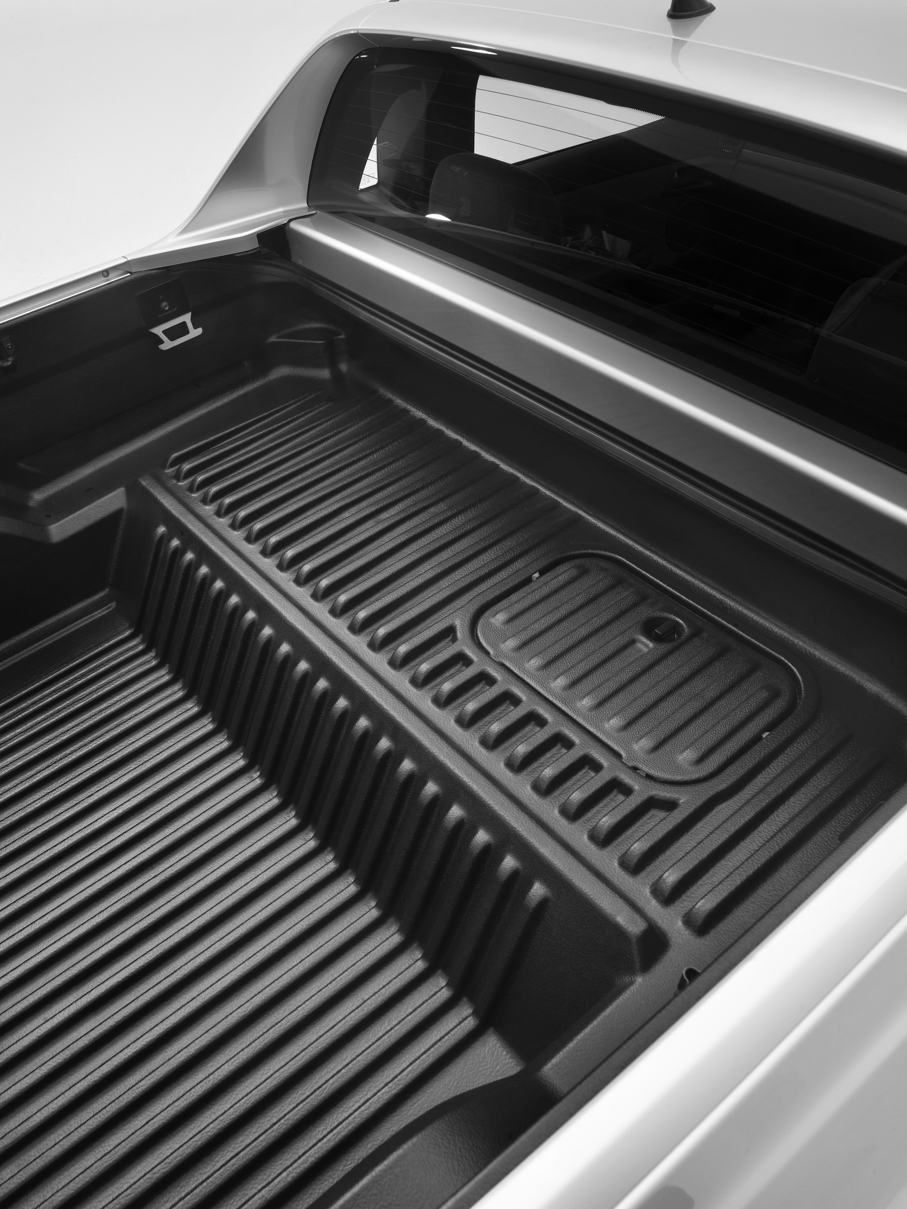 Toyota Corolla Battery >> 2009 Holden Commodore LPG Ute Review - photos | CarAdvice Toyota Corolla Battery >> 2009 Holden Commodore LPG Ute Review - photos | CarAdvice