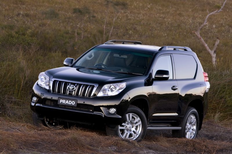 Toyota Australia introduces three-door next-gen Prado - Photos (1 of 2)