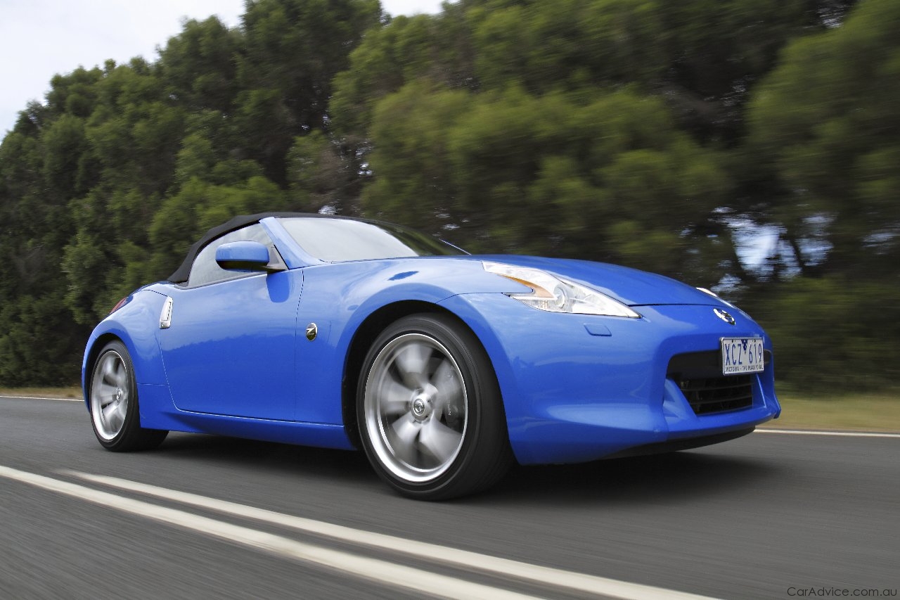 Nissan z roadster review
