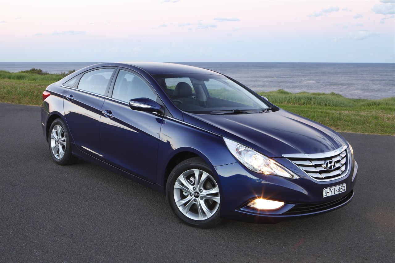 Hyundai Sonata i45