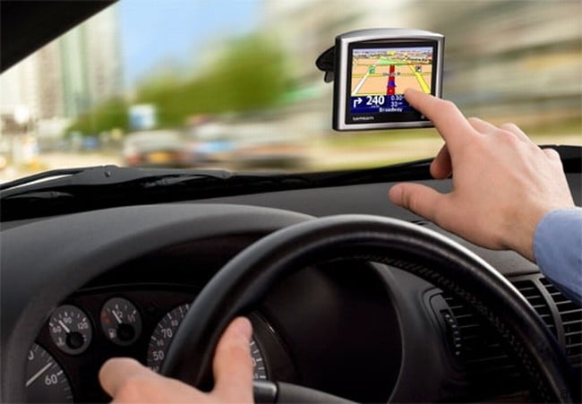 Can You Use an iPad While Driving? - Photos