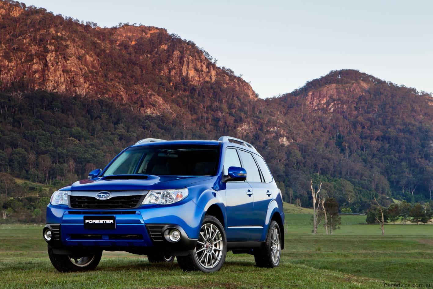 2011 Subaru Forester range updated for Australia photos