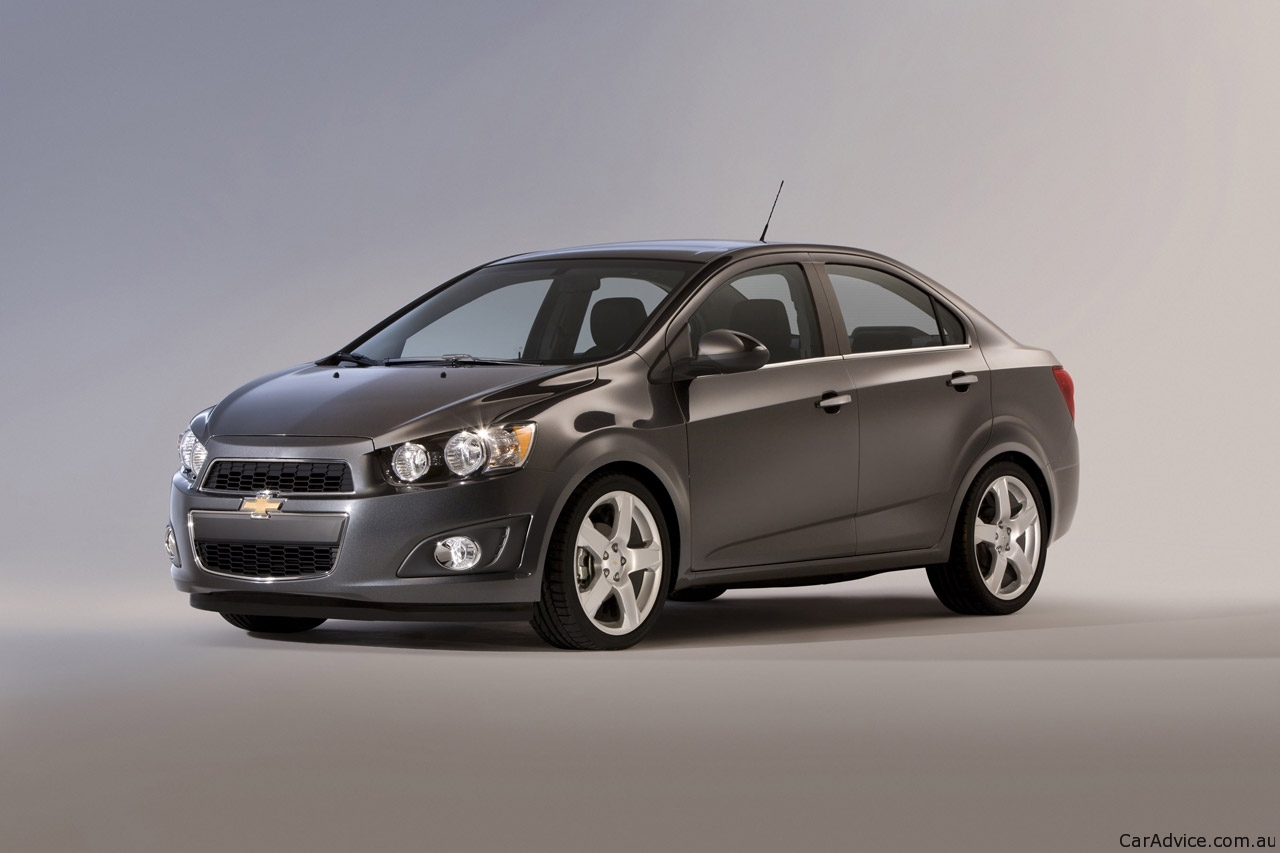 Chevrolet Sonic Owners Manual: Introduction Chevrolet Sonic Owners Manual: Introduction