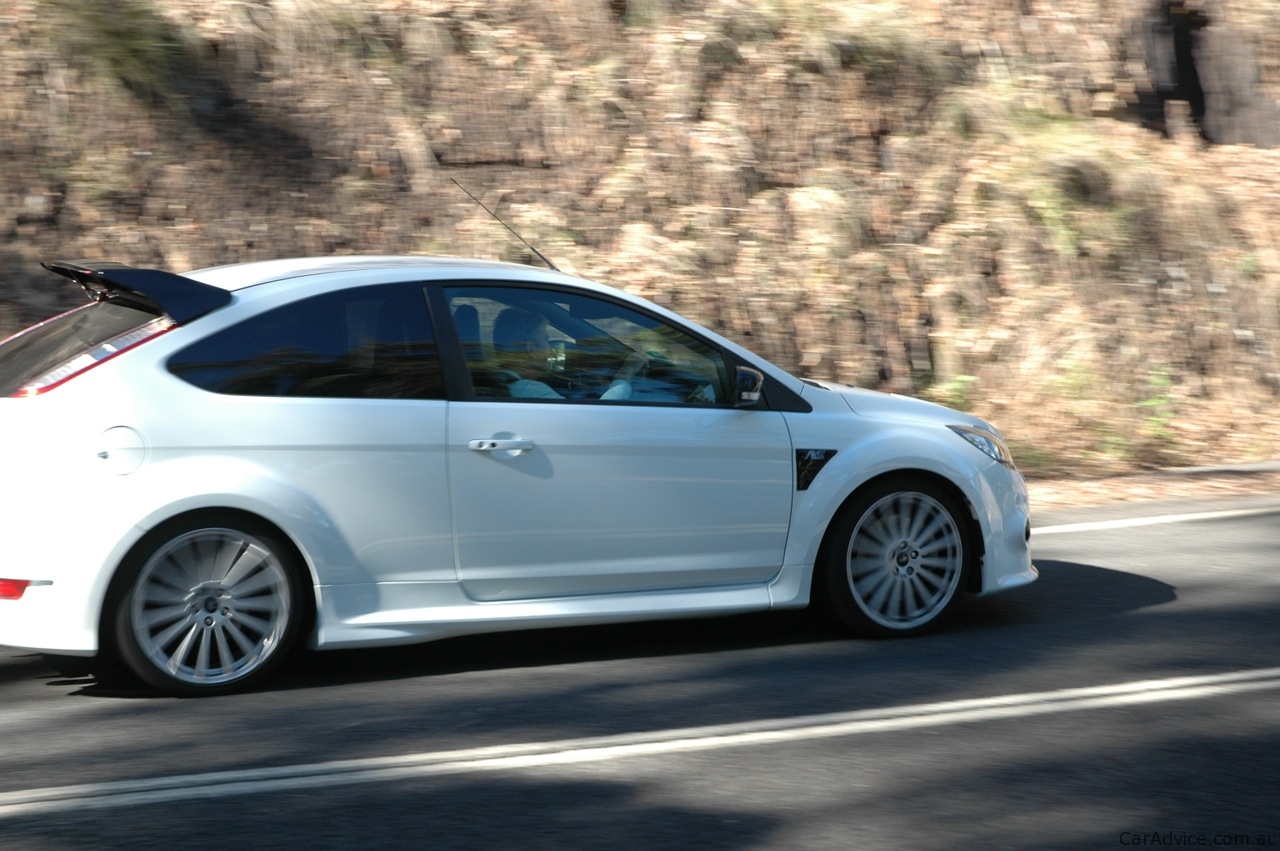 Reviews of ford focus rs