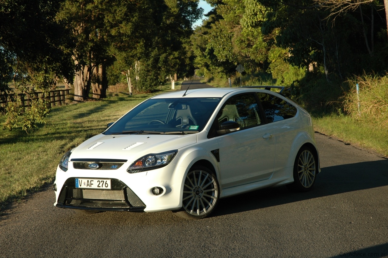 Reviews of ford focus rs #3