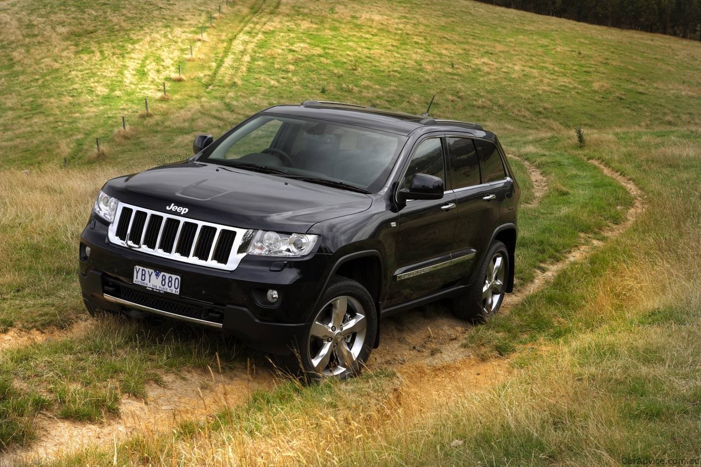 Jeep Grand Cherokee черный