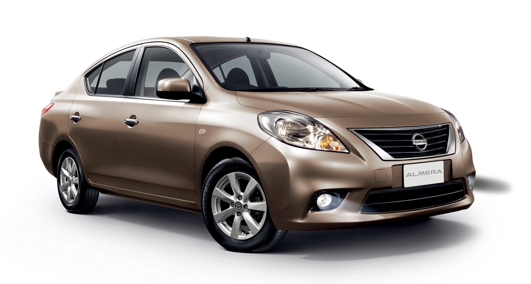 Nissan almera размер колес