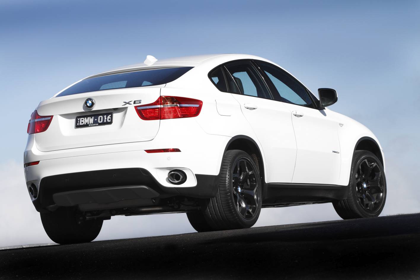 X 6 30 y. BMW x6 xdrive30d. БМВ x6 30d. BMW x6 e71. BMW x6 2011.