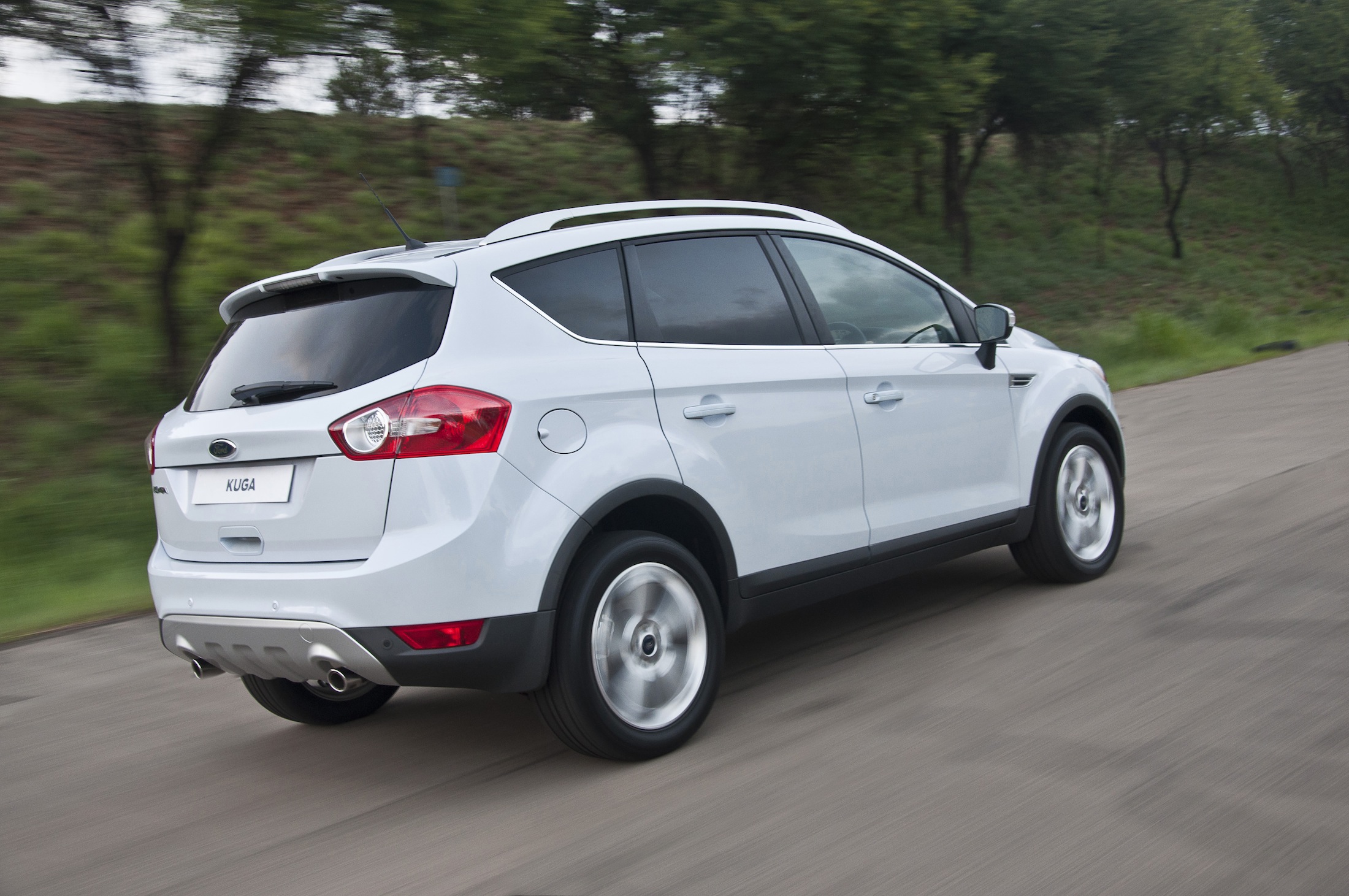 Review of the ford kuga #10