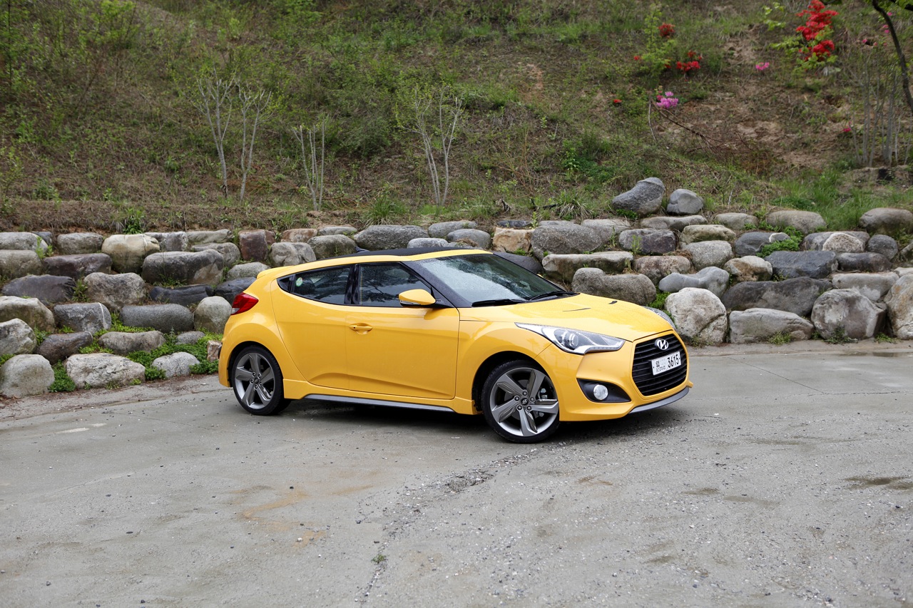 Hyundai Veloster 2014 двери