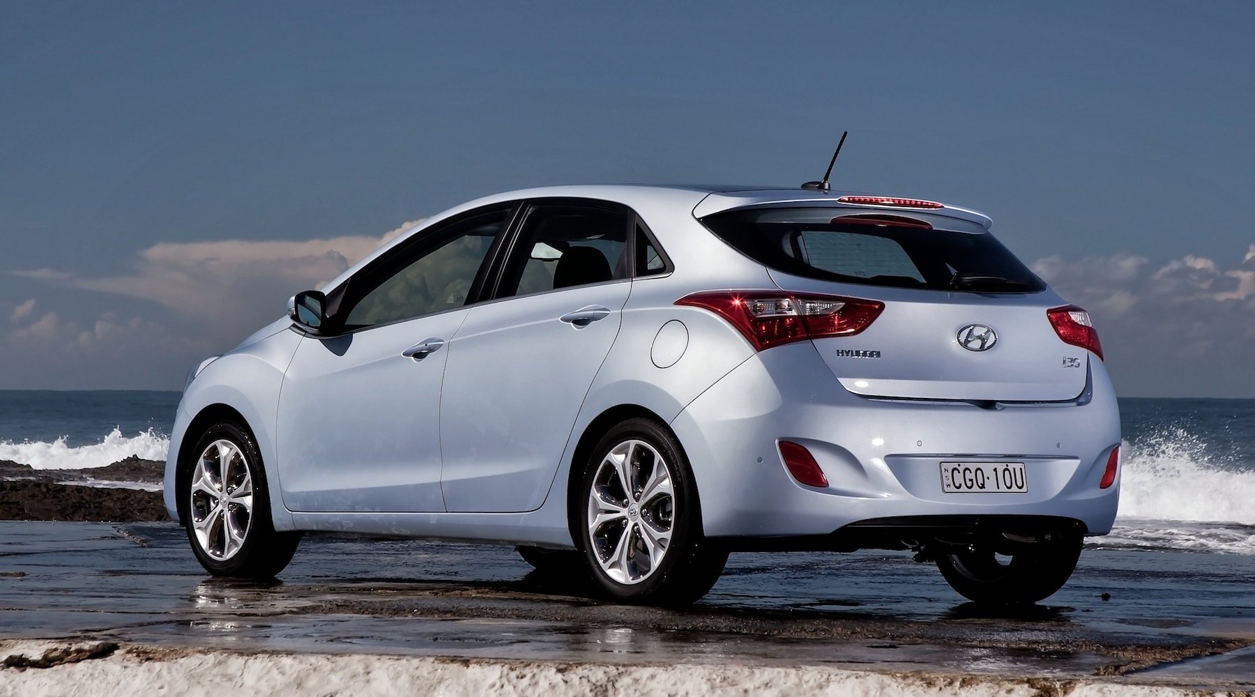 hyundai-i30-premium-3.jpg