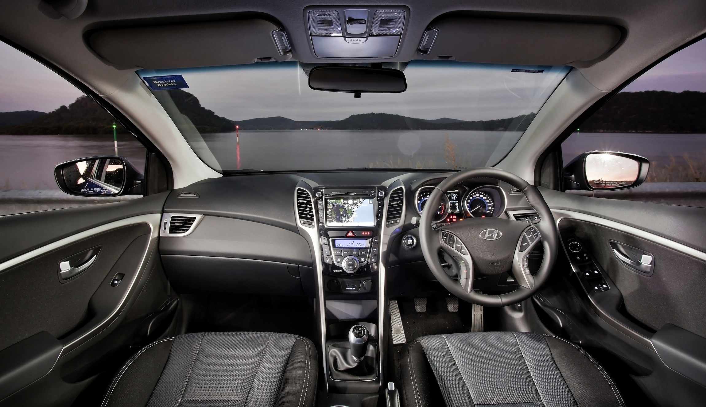 Hyundai i30 Elite interior