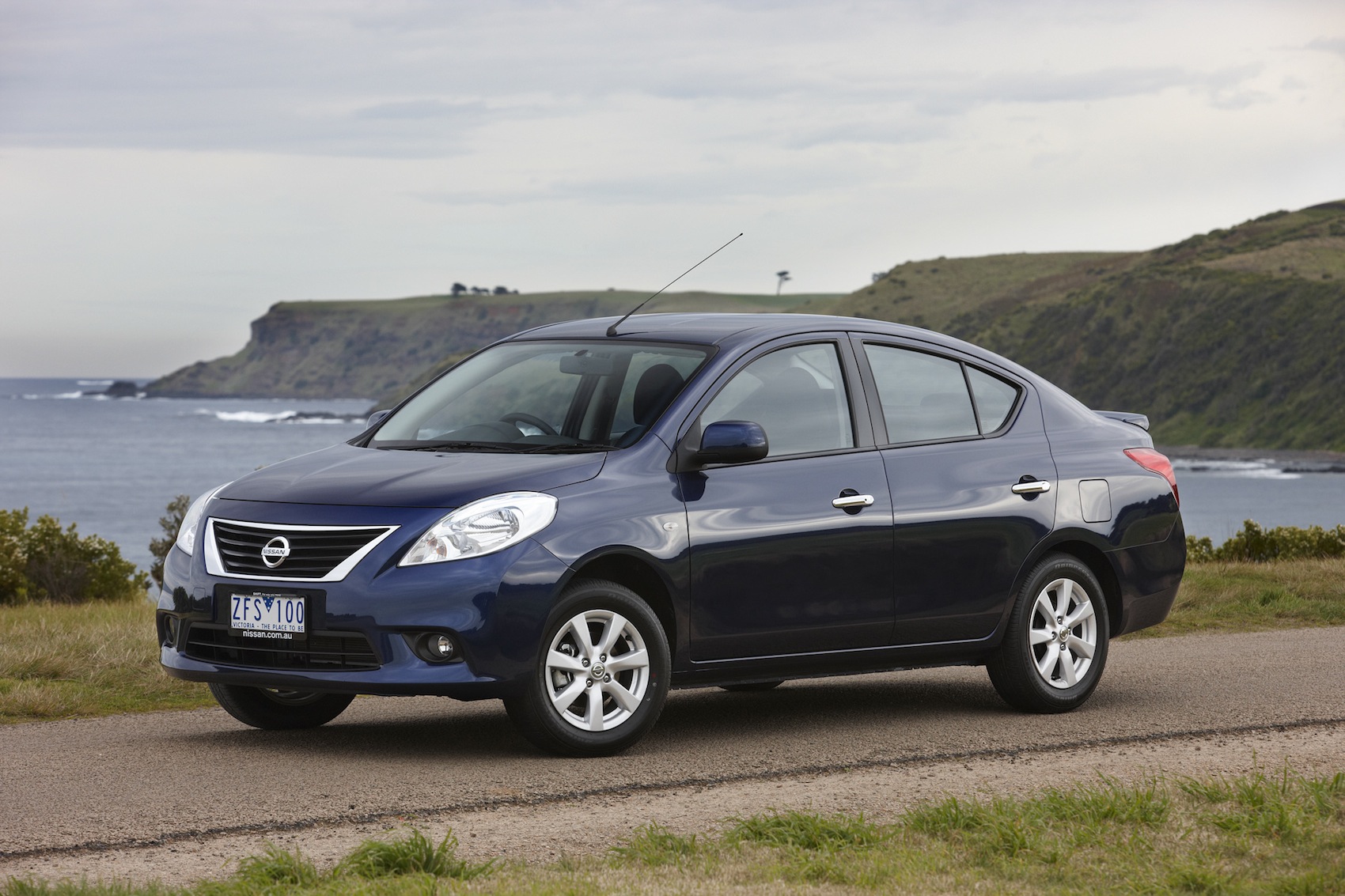 Nissan Almera 2012