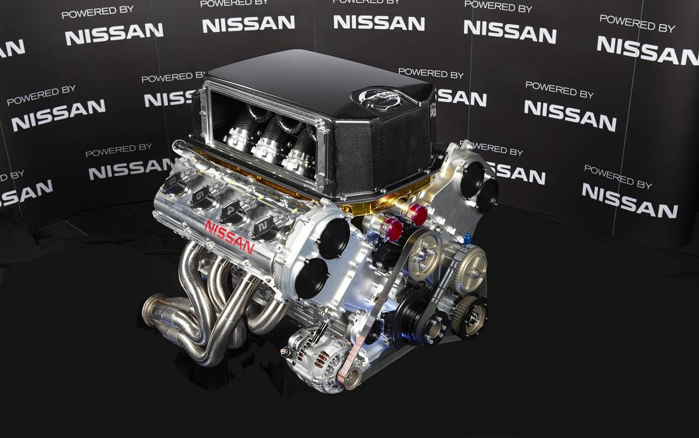 Nissan V8 Supercar engine revealed Photos 1 of 2 