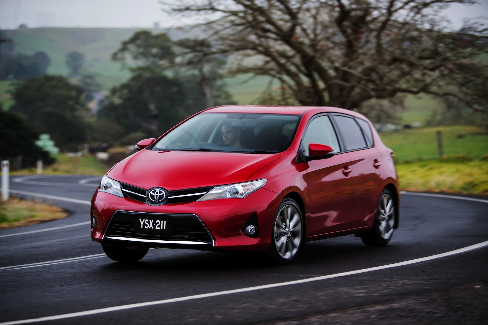 2013 Toyota Corolla Review - photos | CarAdvice