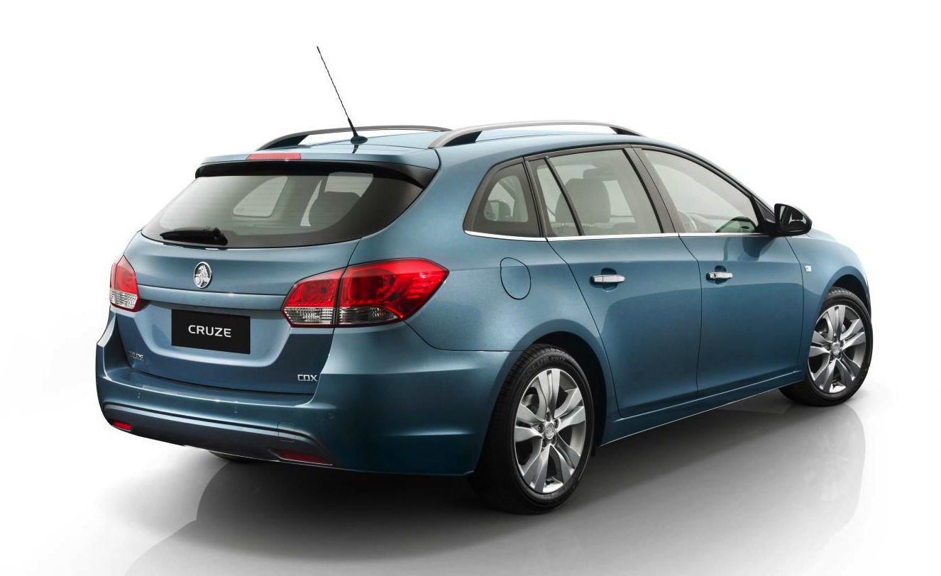 2013 Holden Cruze wagon makes Australian debut - Photos (1 of 7)