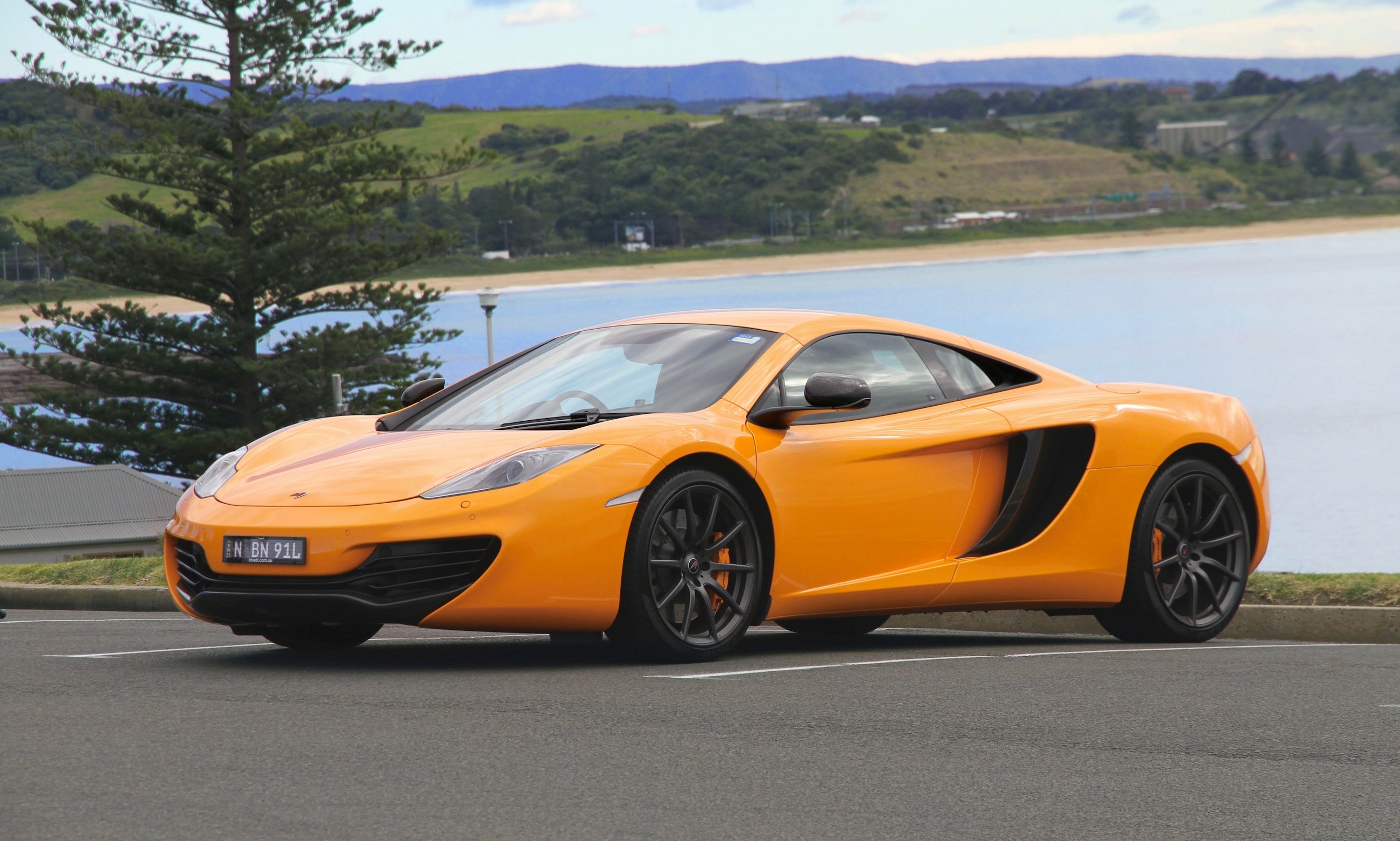 McLaren MP4-12C Review | CarAdvice