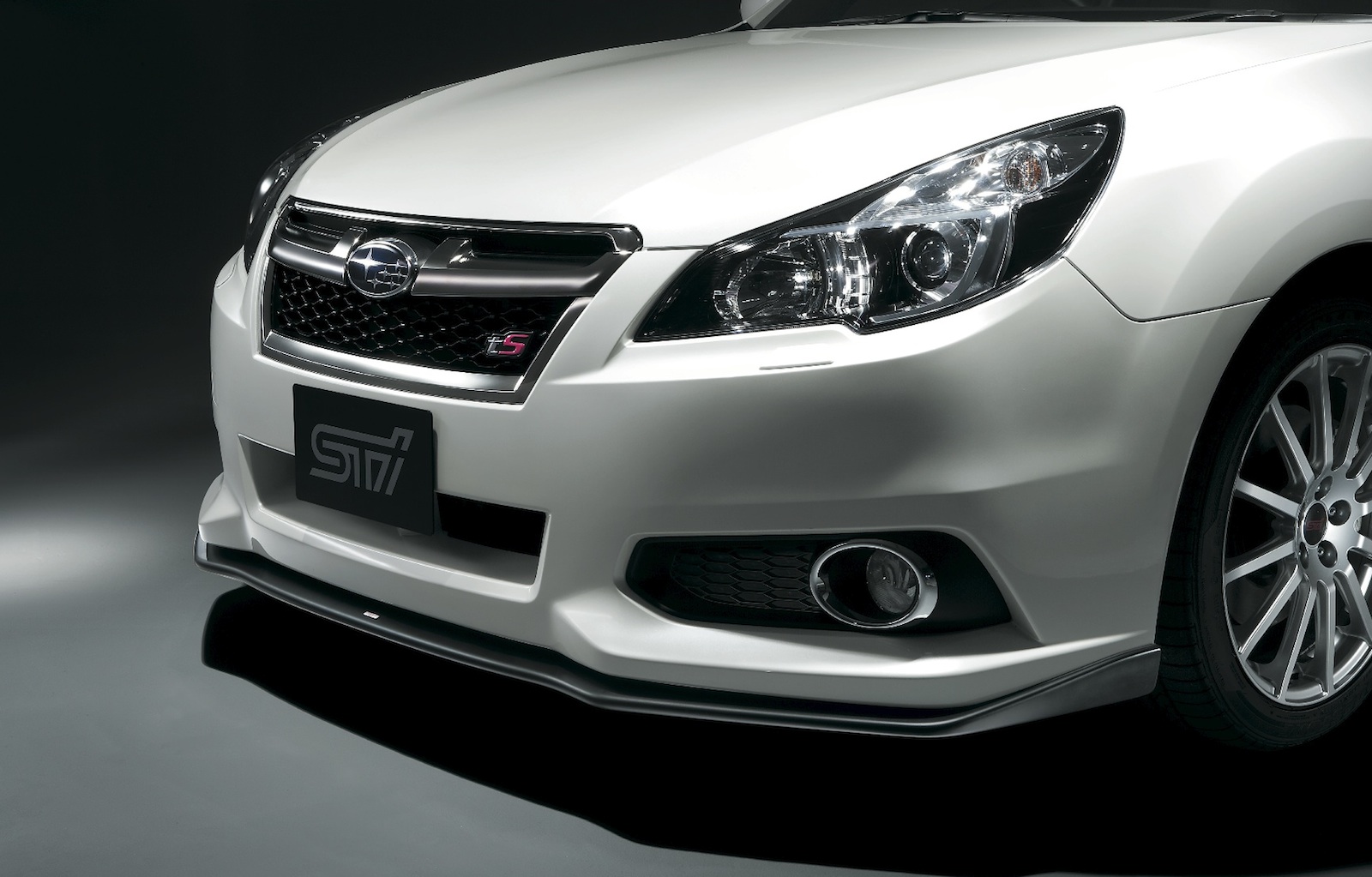 Subaru Legacy Touring Wagon, Legacy B4 sedan STI models released ...