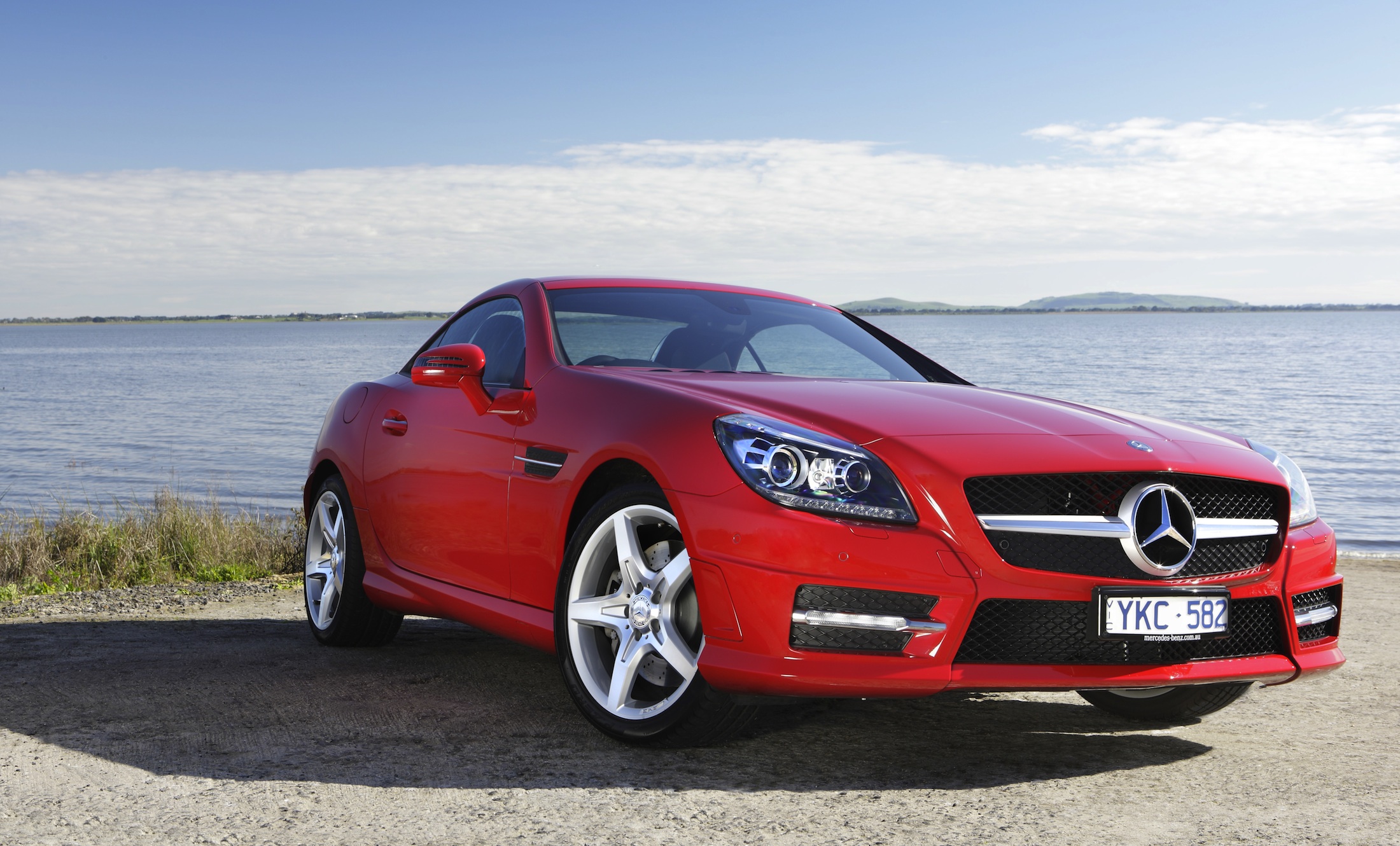 Mercedes-Benz SLK250 Review - photos | CarAdvice