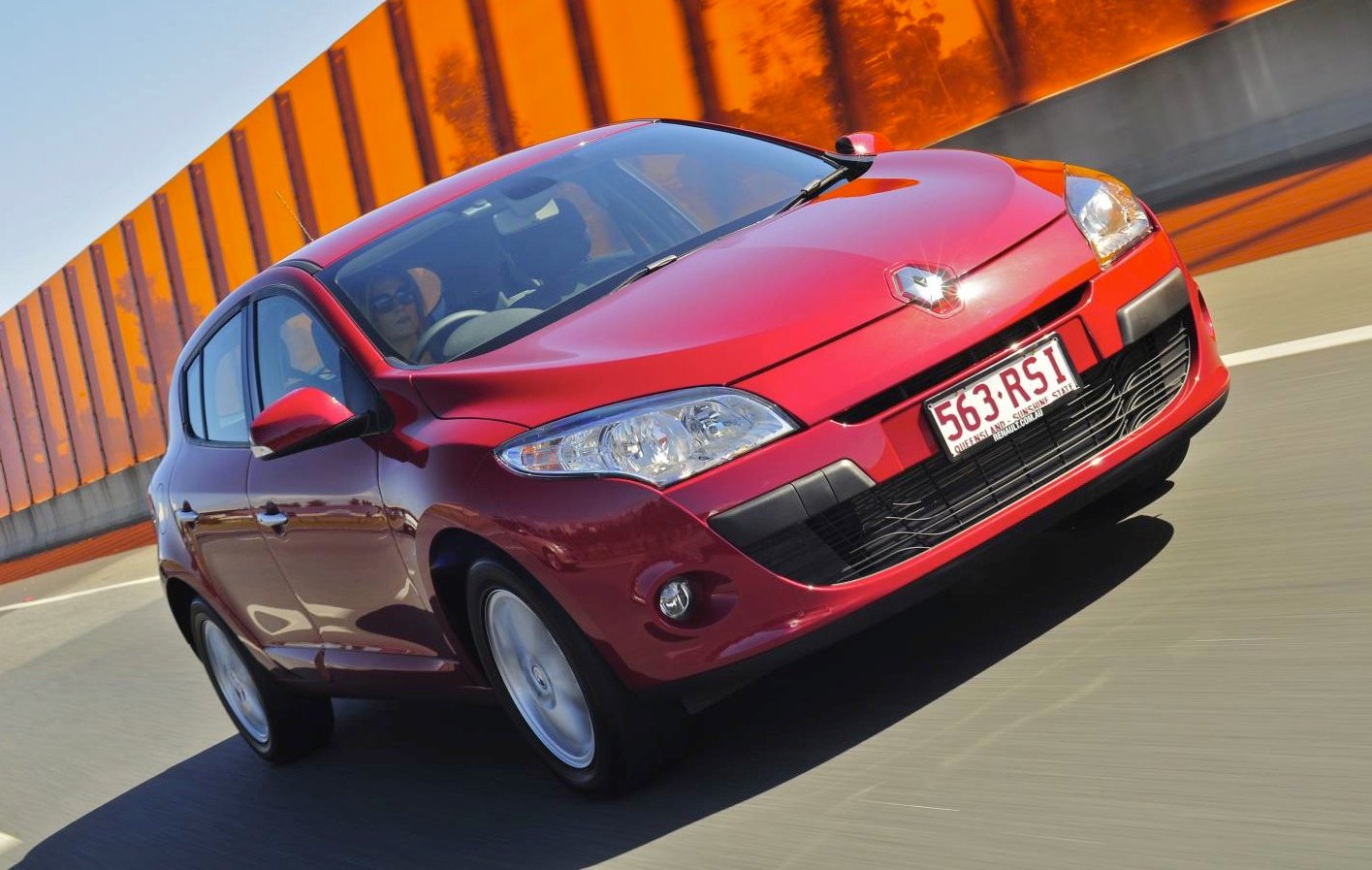 renault-australia-introduces-capped-price-servicing-program-photos