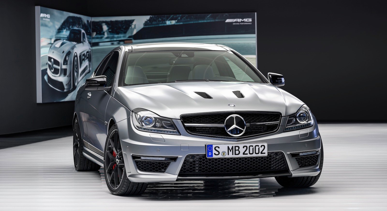 Mercedes Benz C63 AMG Edition 507 1