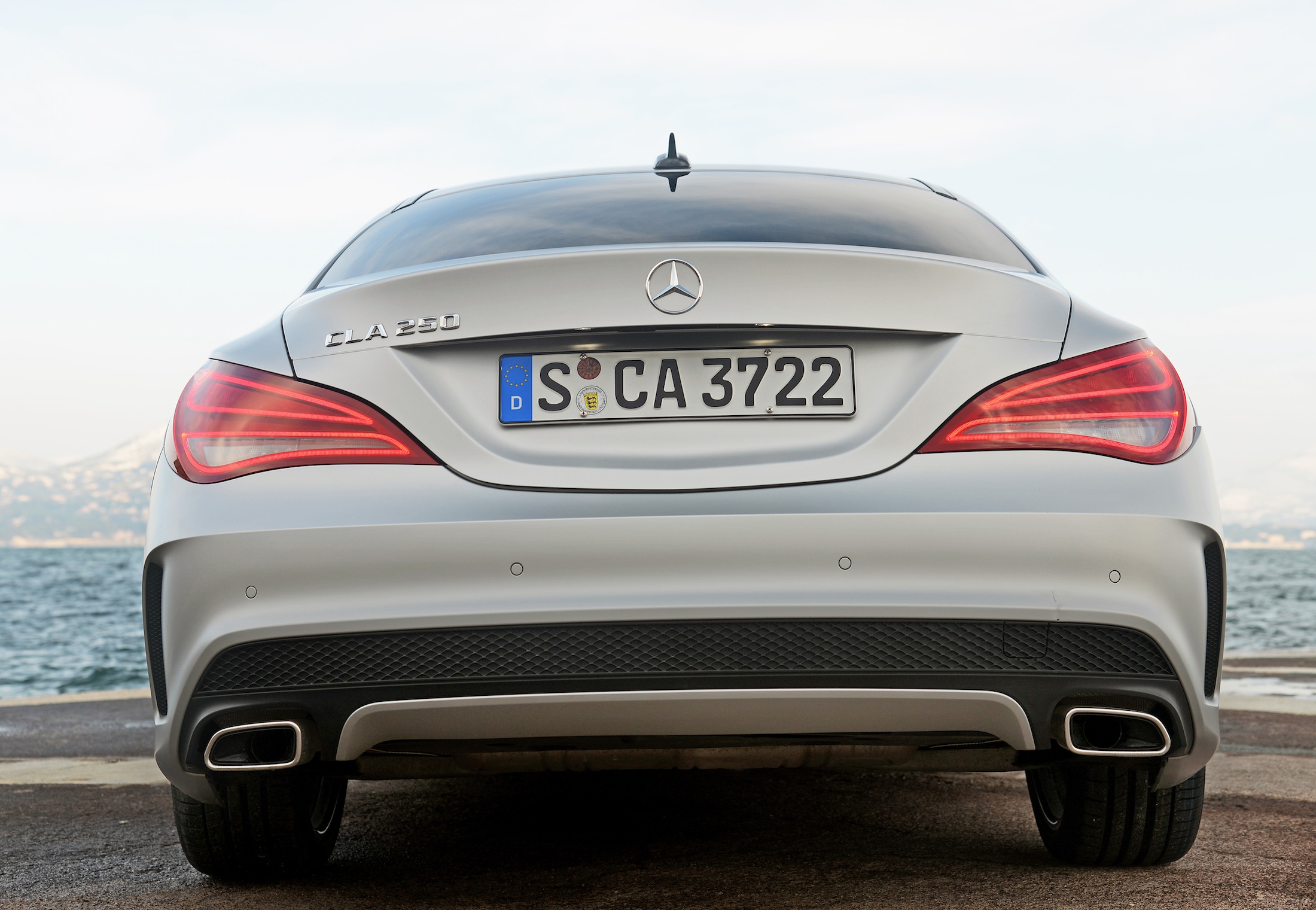 Mercedes-Benz-CLA-rear.jpg