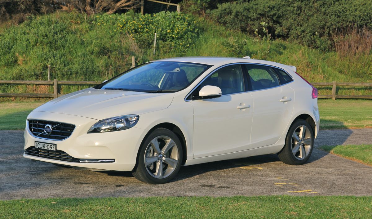 Volvo V40 D4 Review | CarAdvice