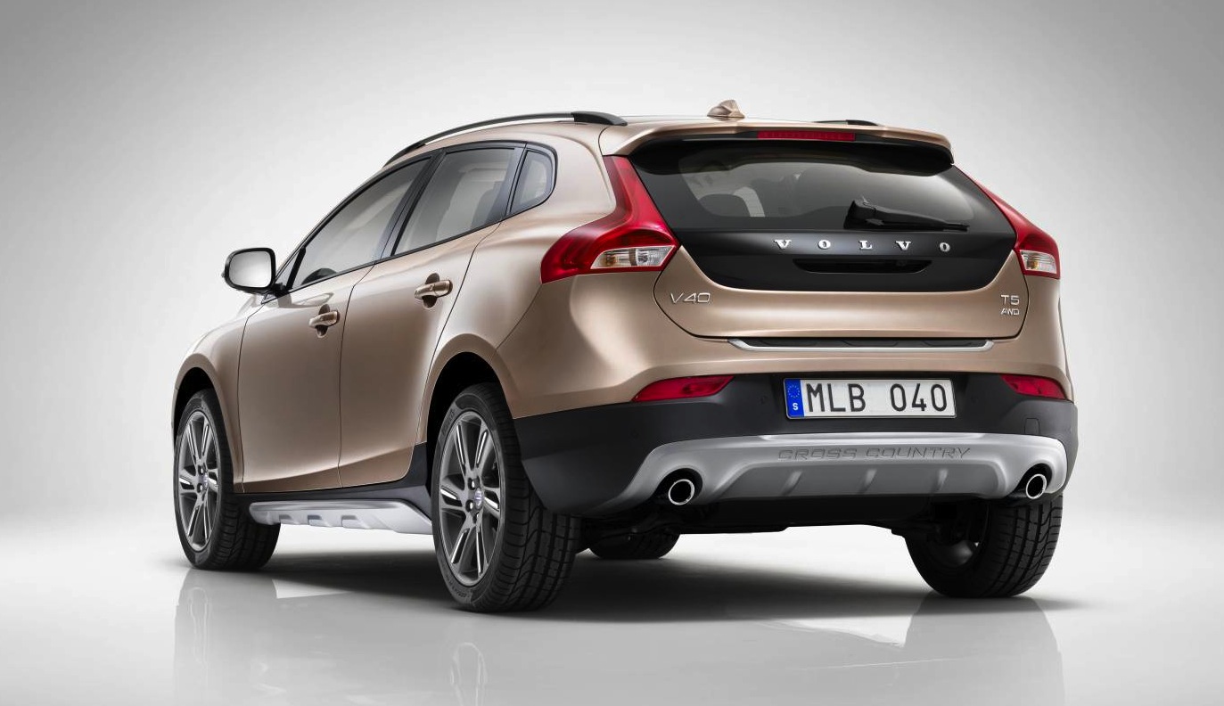 Volvo V40 Cross Country pricing and specifications