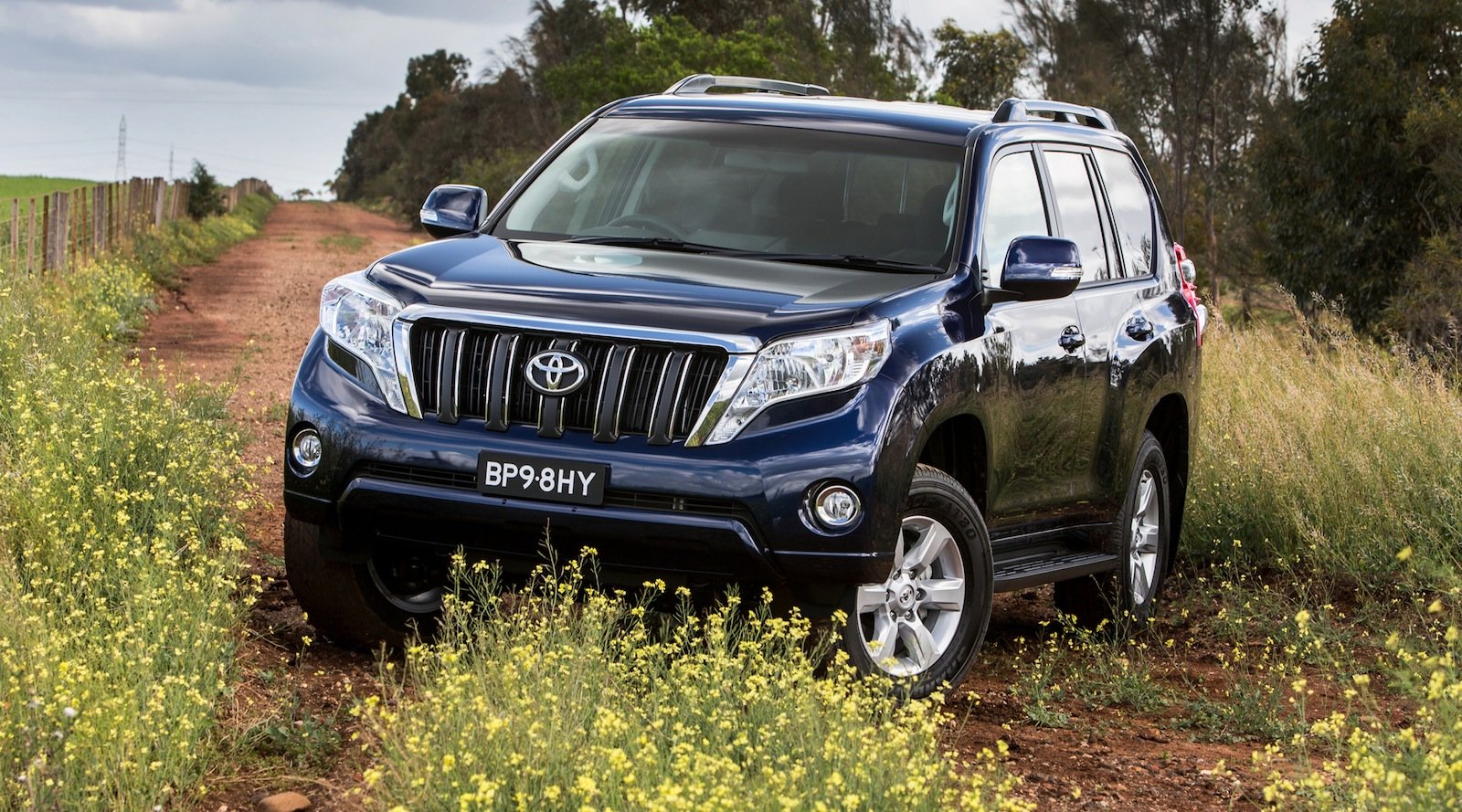 2014 Toyota LandCruiser Prado: pricing and specifications ...