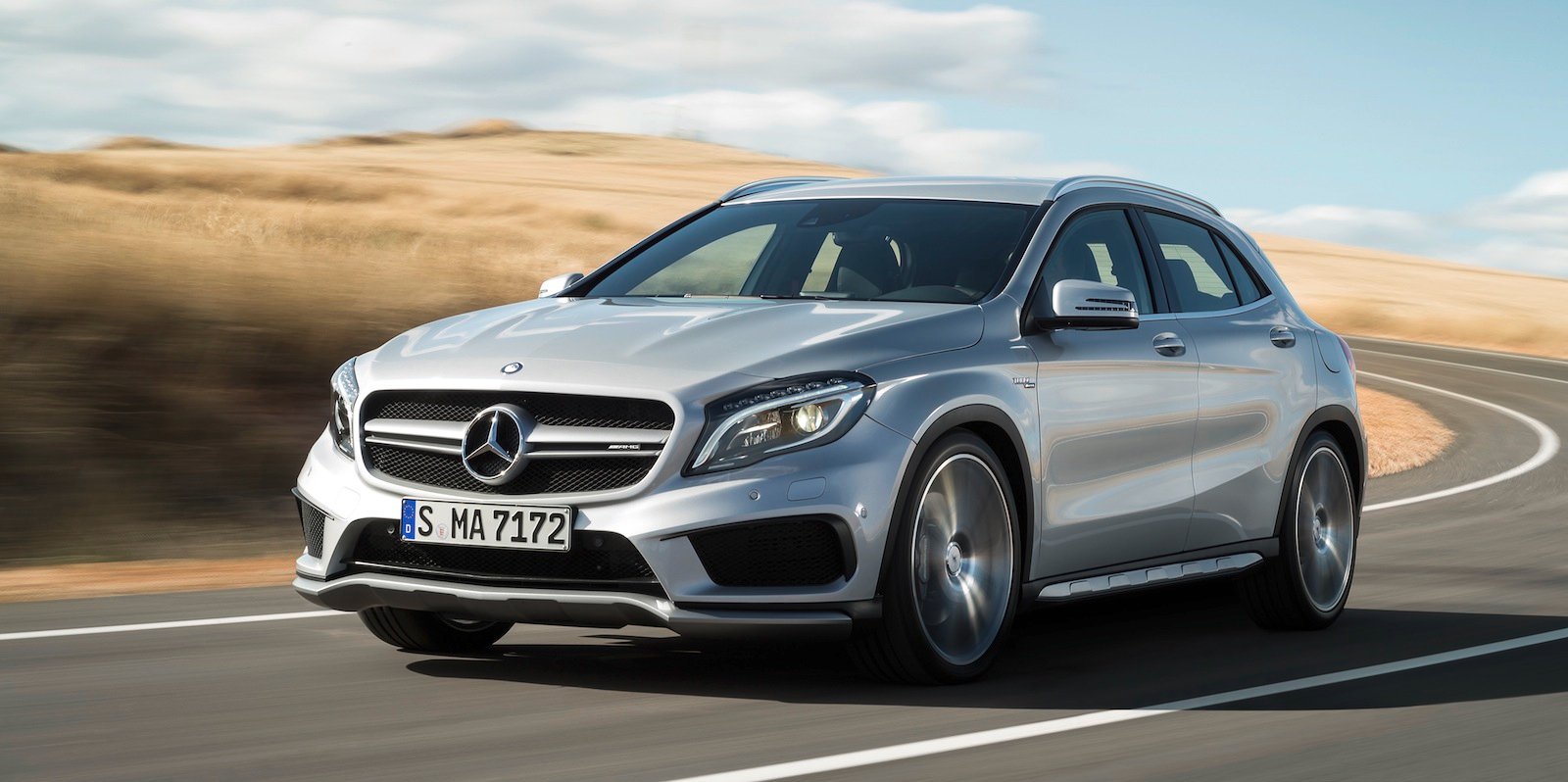 Mercedes-Benz GLA45 AMG : 265kW, 4.8sec 0-100km/h crossover revealed ...