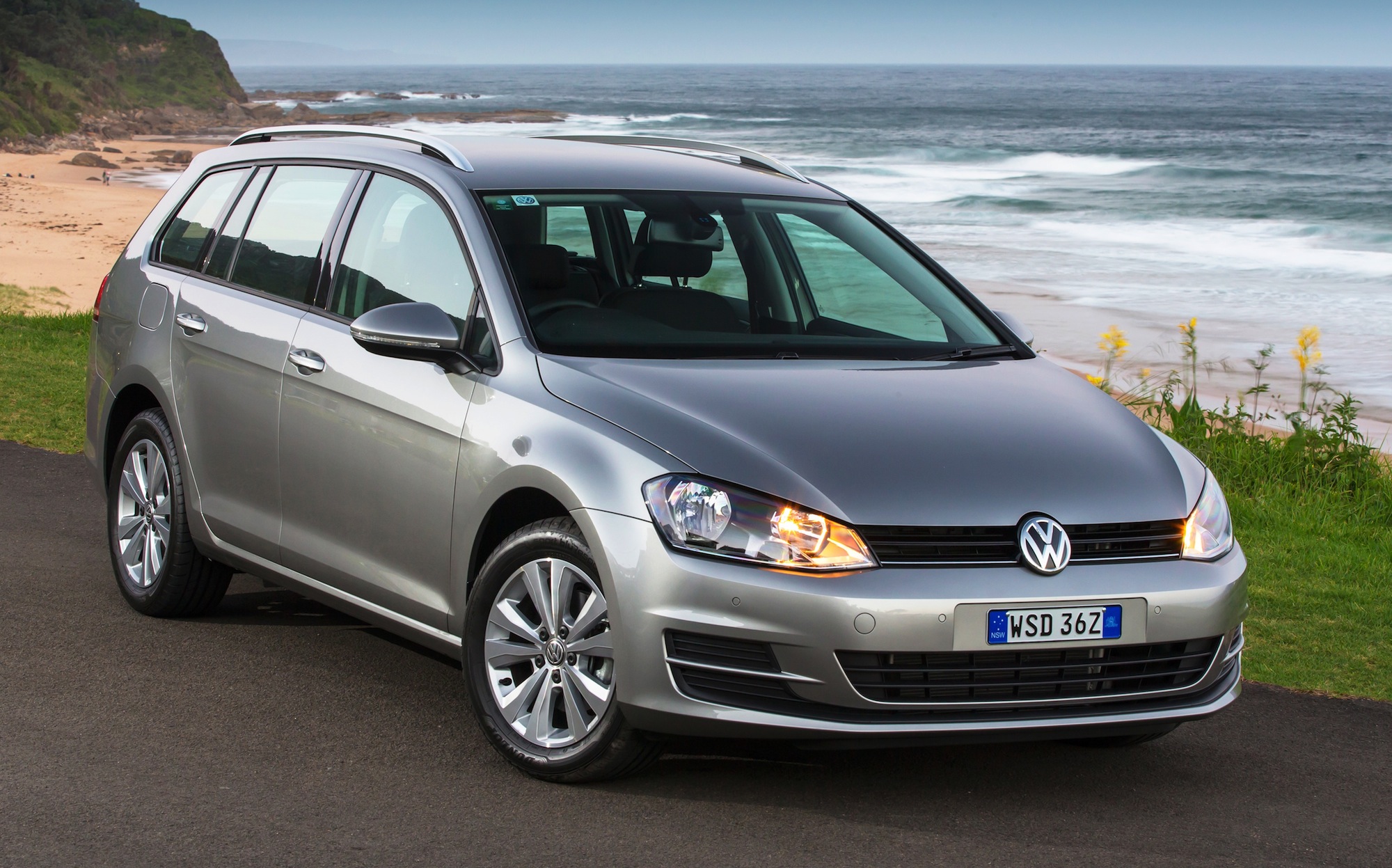 Volkswagen Golf wagon Pricing and specifications - Photos (1 of 7)