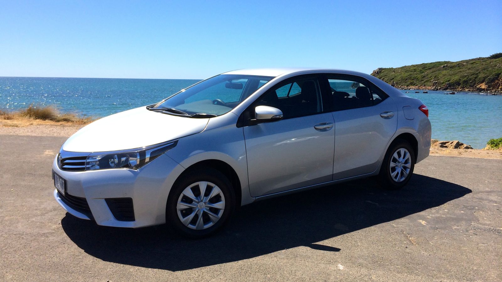 2014 Toyota Corolla Sedan Review - photos | CarAdvice