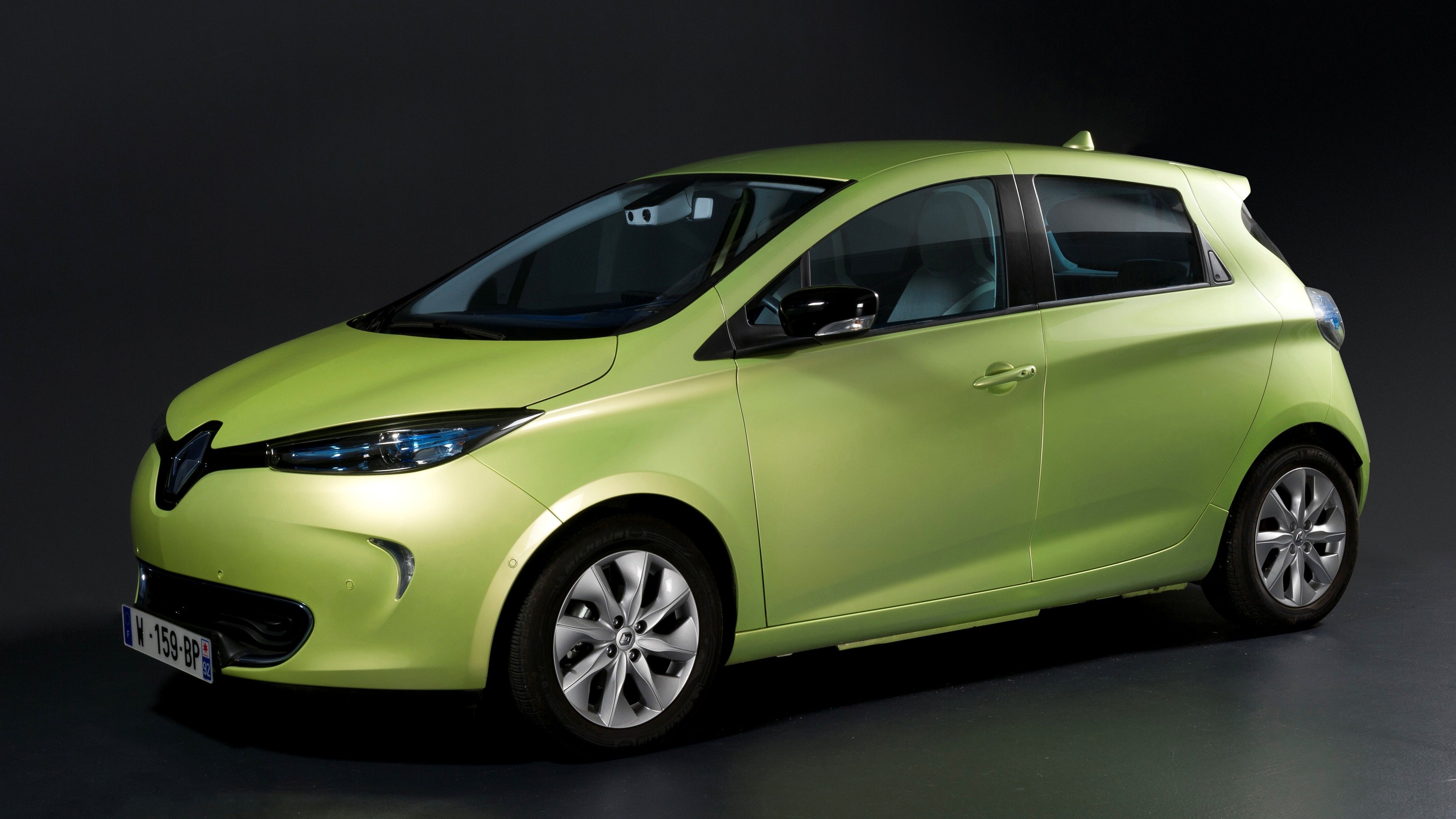 Renault Next Two autonomous prototype selfdriving car set for 2020