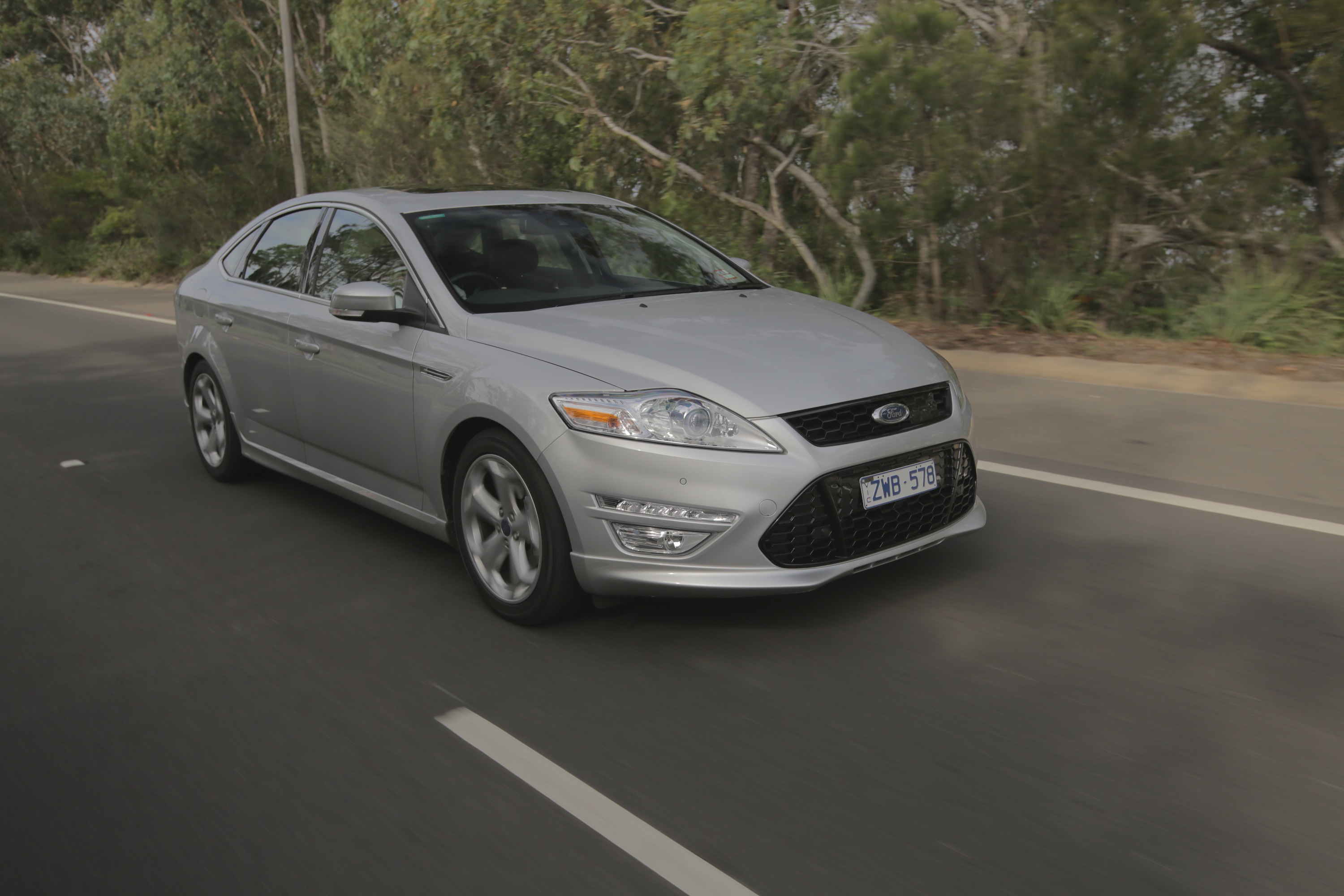 Ford Mondeo Titanium EcoBoost Review - photos | CarAdvice