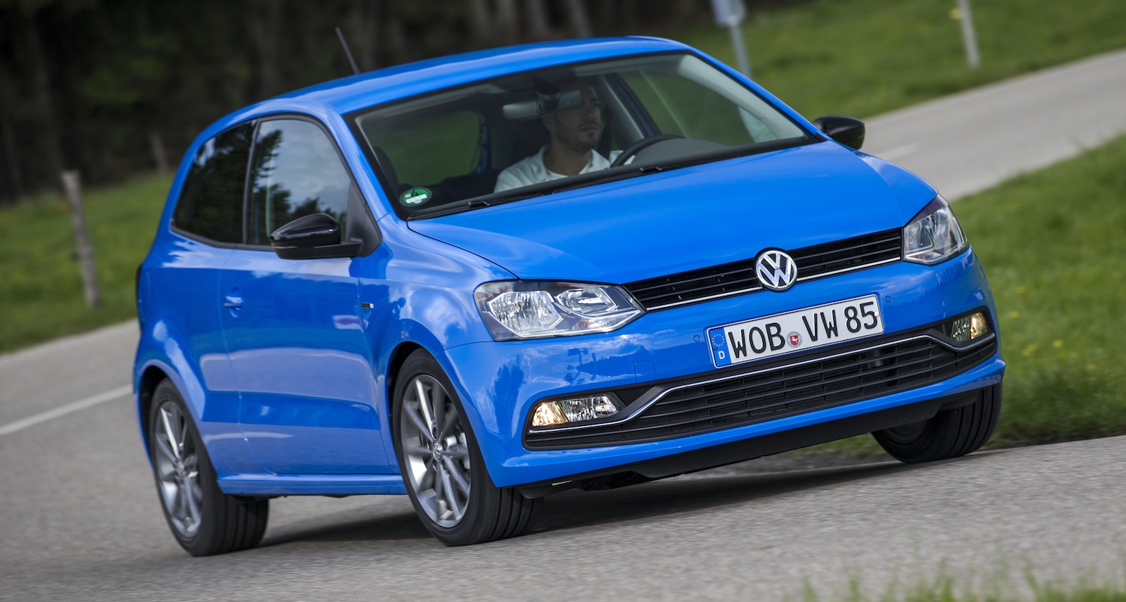 2014 Volkswagen Polo Review - photos | CarAdvice