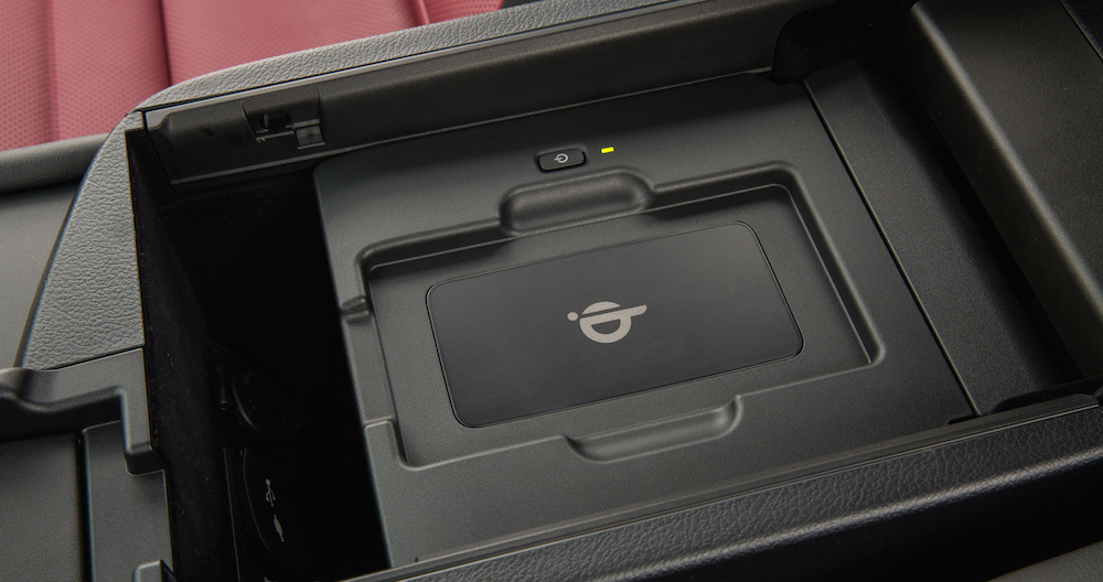 Audi set to offer in-car wireless charging for devices ...