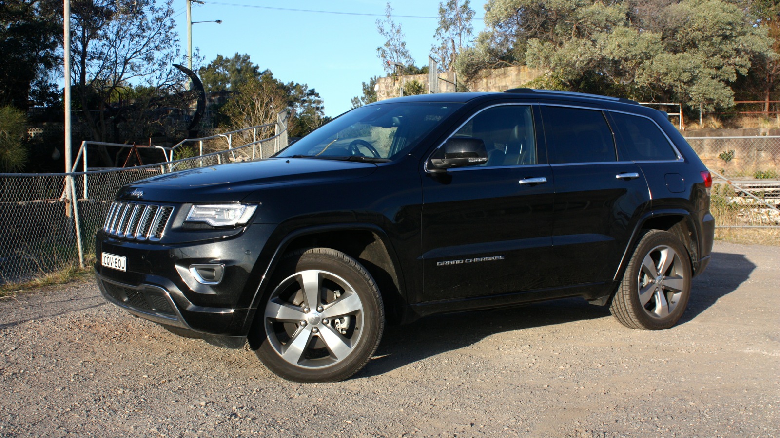 Чероки авто ру. Jeep Grand Cherokee 2013 черный. Jeep Grand Cherokee Overland 2013. Jeep Grand Cherokee 2020 Overland. Jeep Grand Cherokee 2019 Overland.