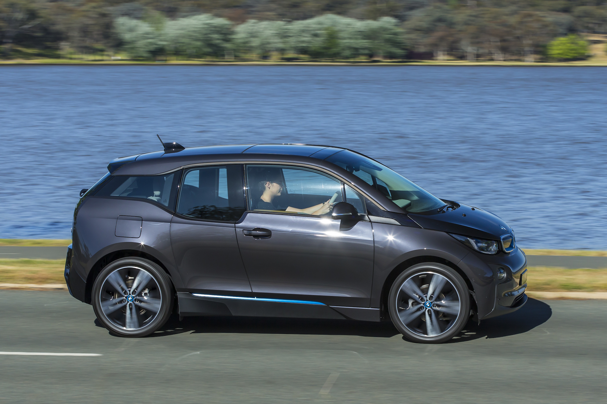 BMW i3 Review | CarA