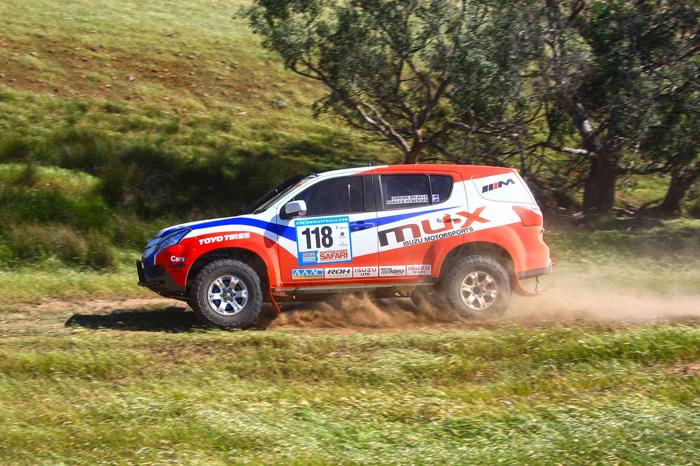 Isuzu MU-X engineered in Sydney for Dakar Rally in 2015 - photos ...