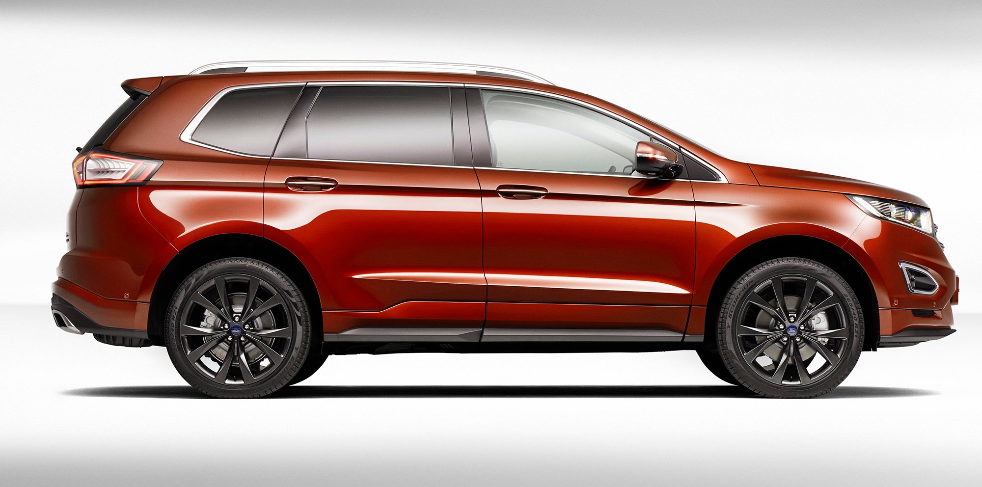 Seven-seat Ford Edge unveiled in China - Photos (1 of 3)