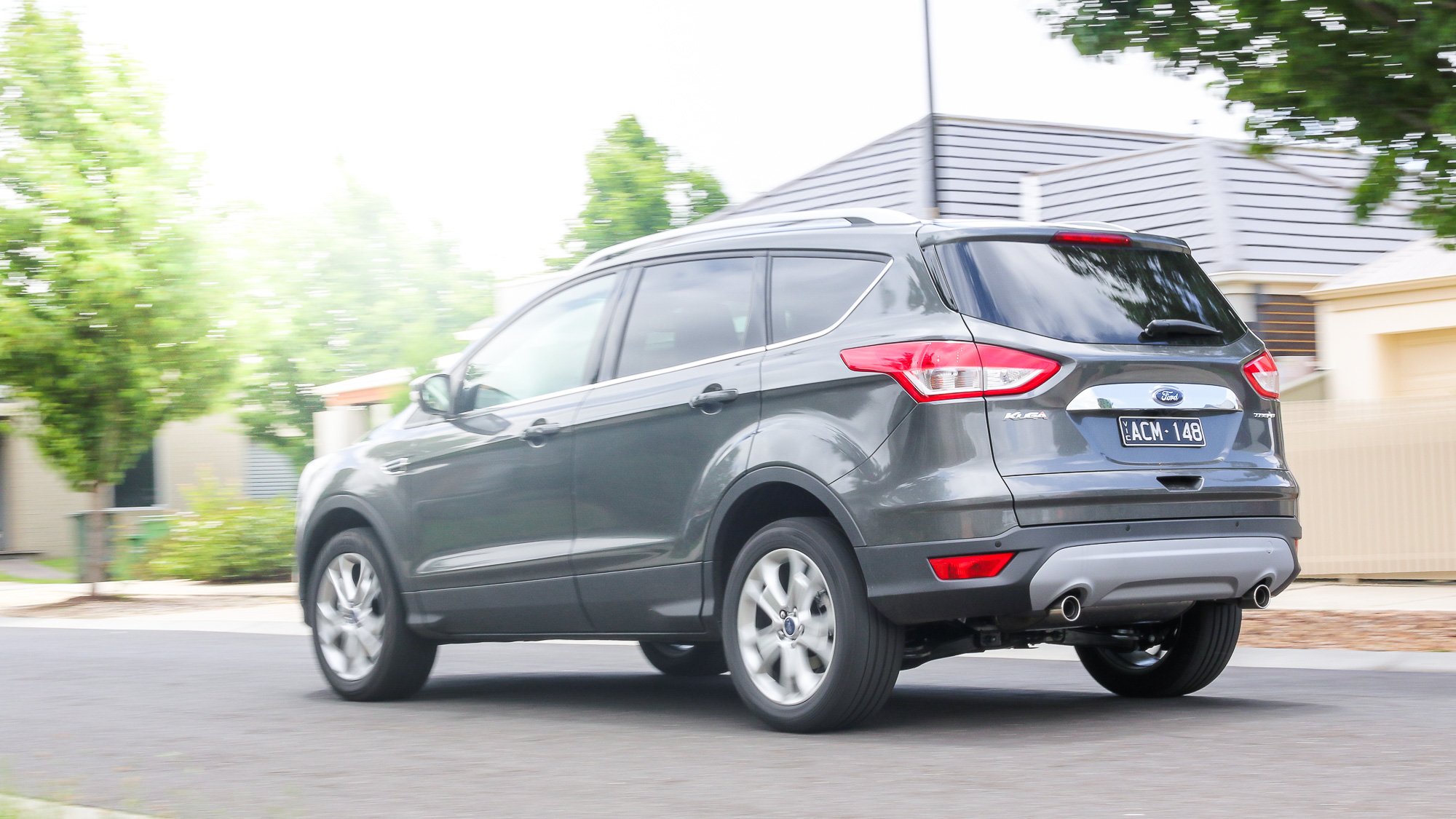 Ford kuga 2015 г