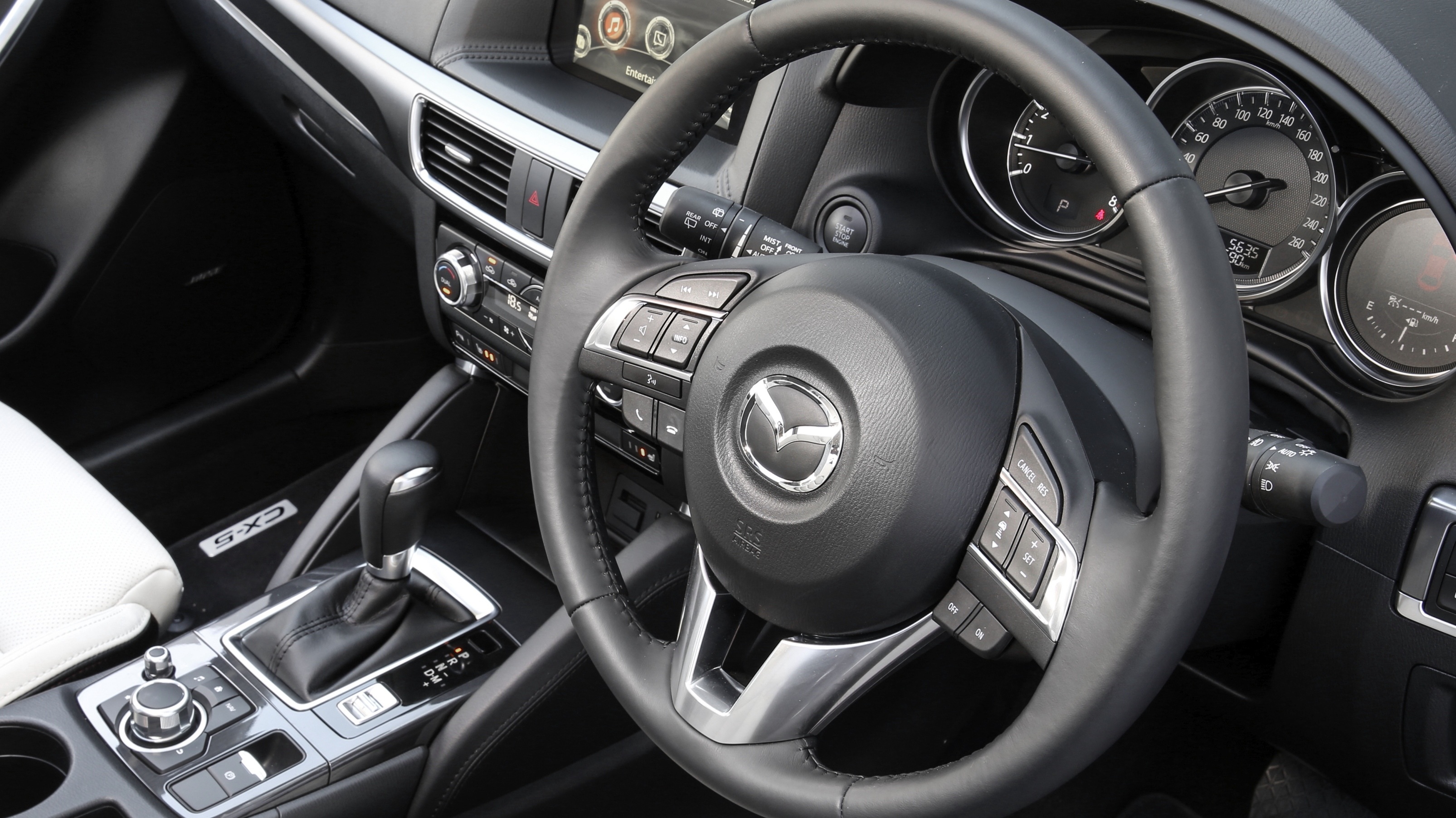 Управление сх 5. Руль Mazda CX 5 2015. Mazda cx5 Interior. Мазда cx5 2016 салон. Mazda CX 5 2016 салон.