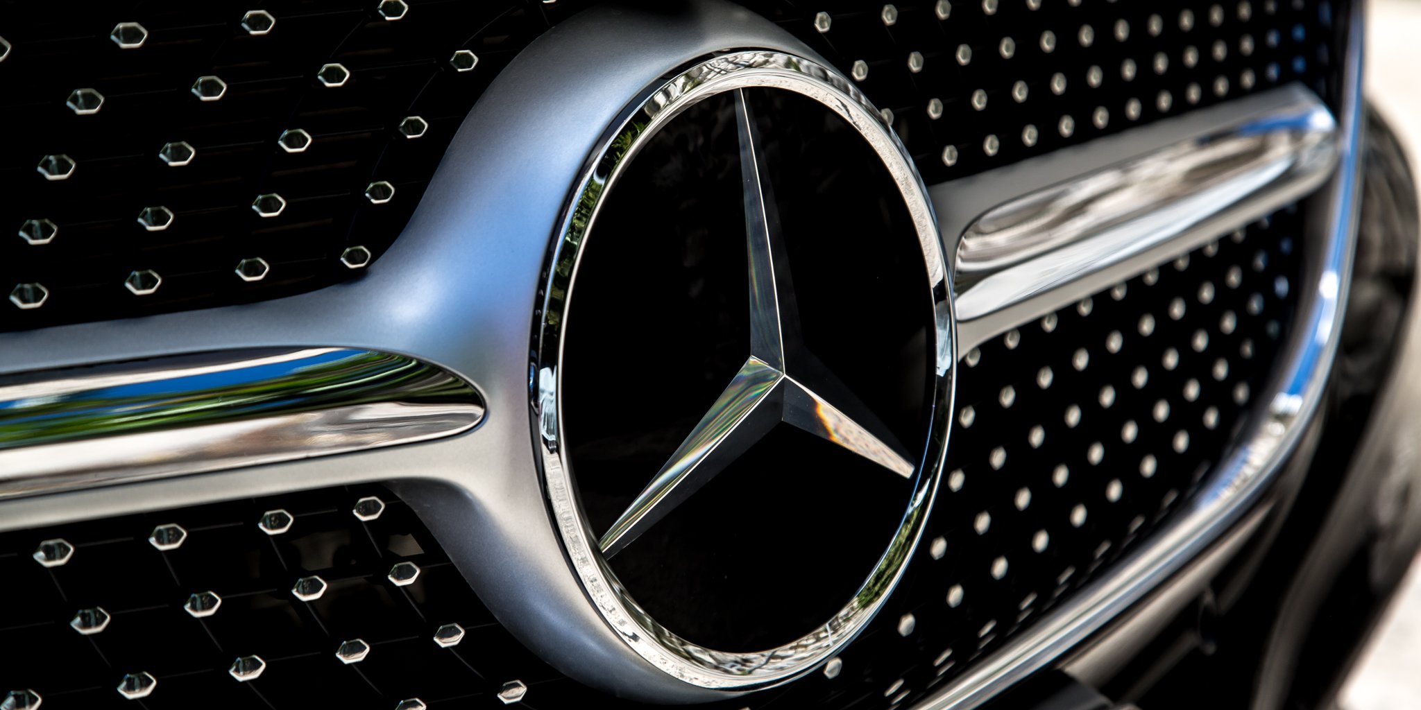 Mercedes-Benz trademarks EQ for electric sub-brand - report - Photos (1 ...