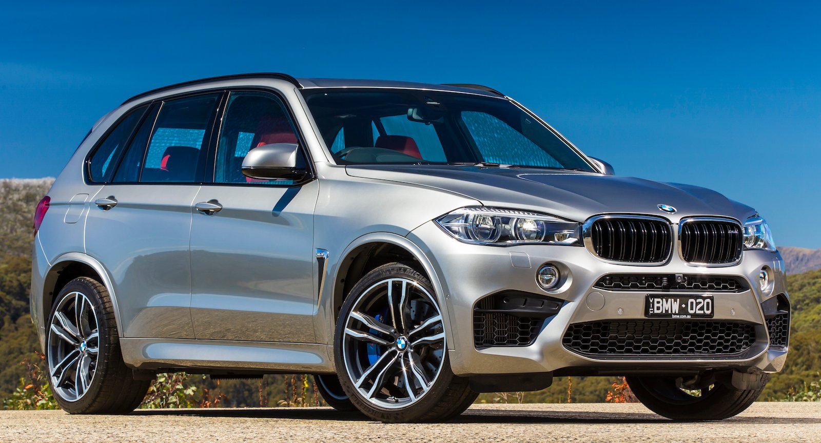 Bmw x5 2015 года