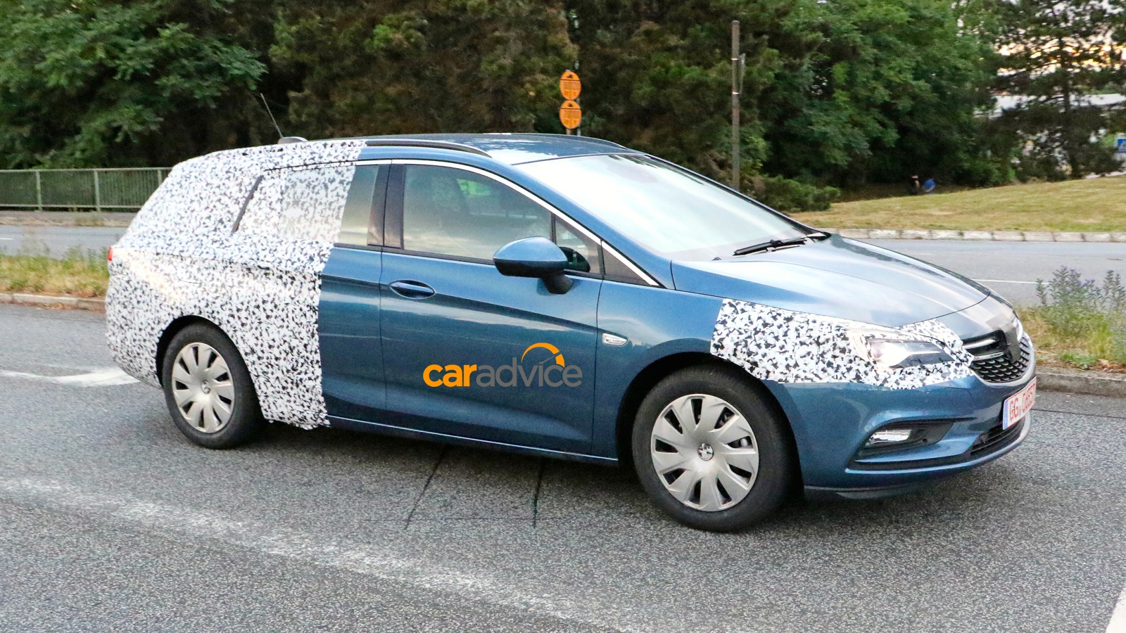 paint car honda accord photos Tourer Astra     CarAdvice wagon 2016 spied Opel Sports