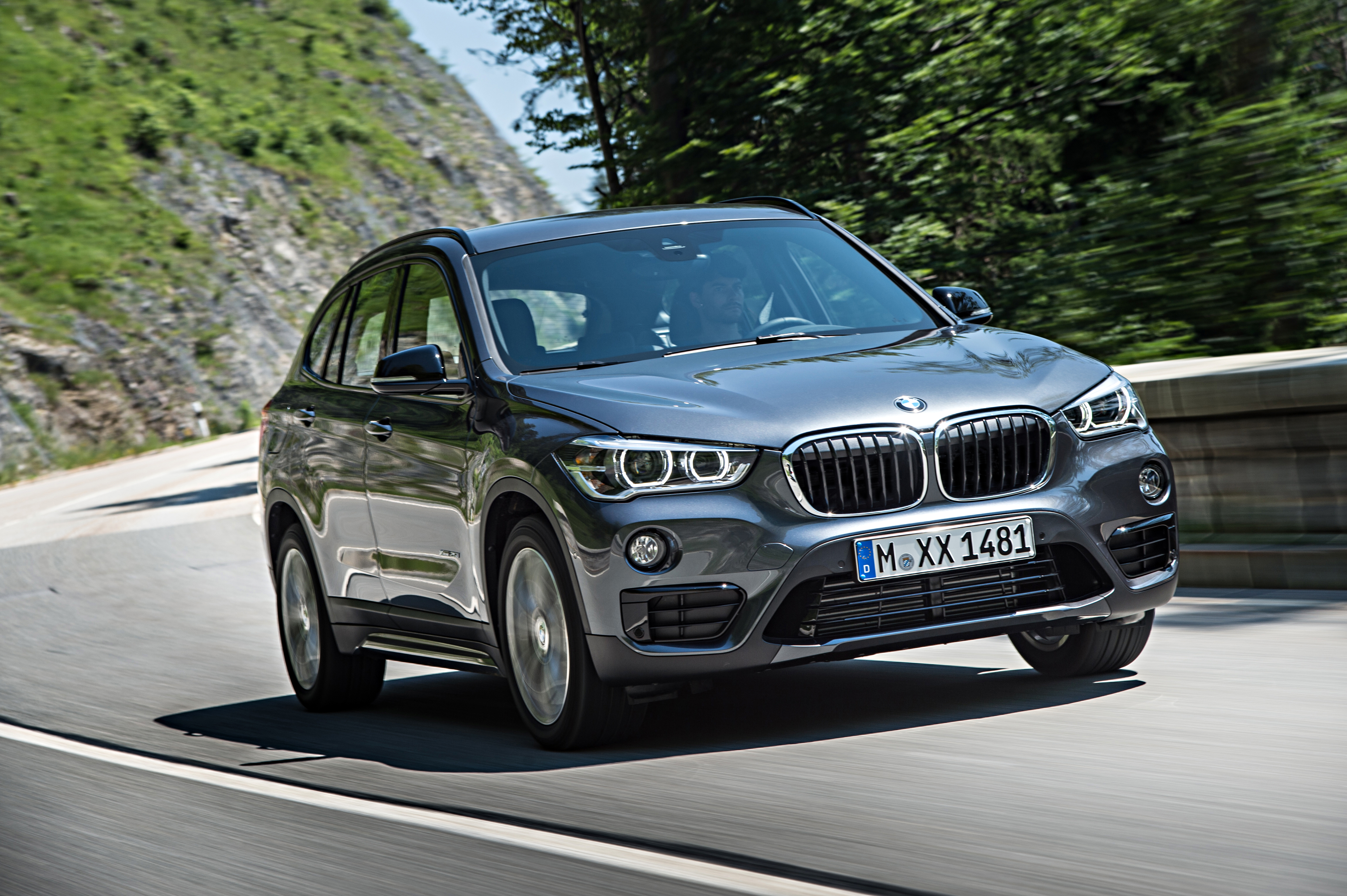 BMW X1 xDrive25i 007