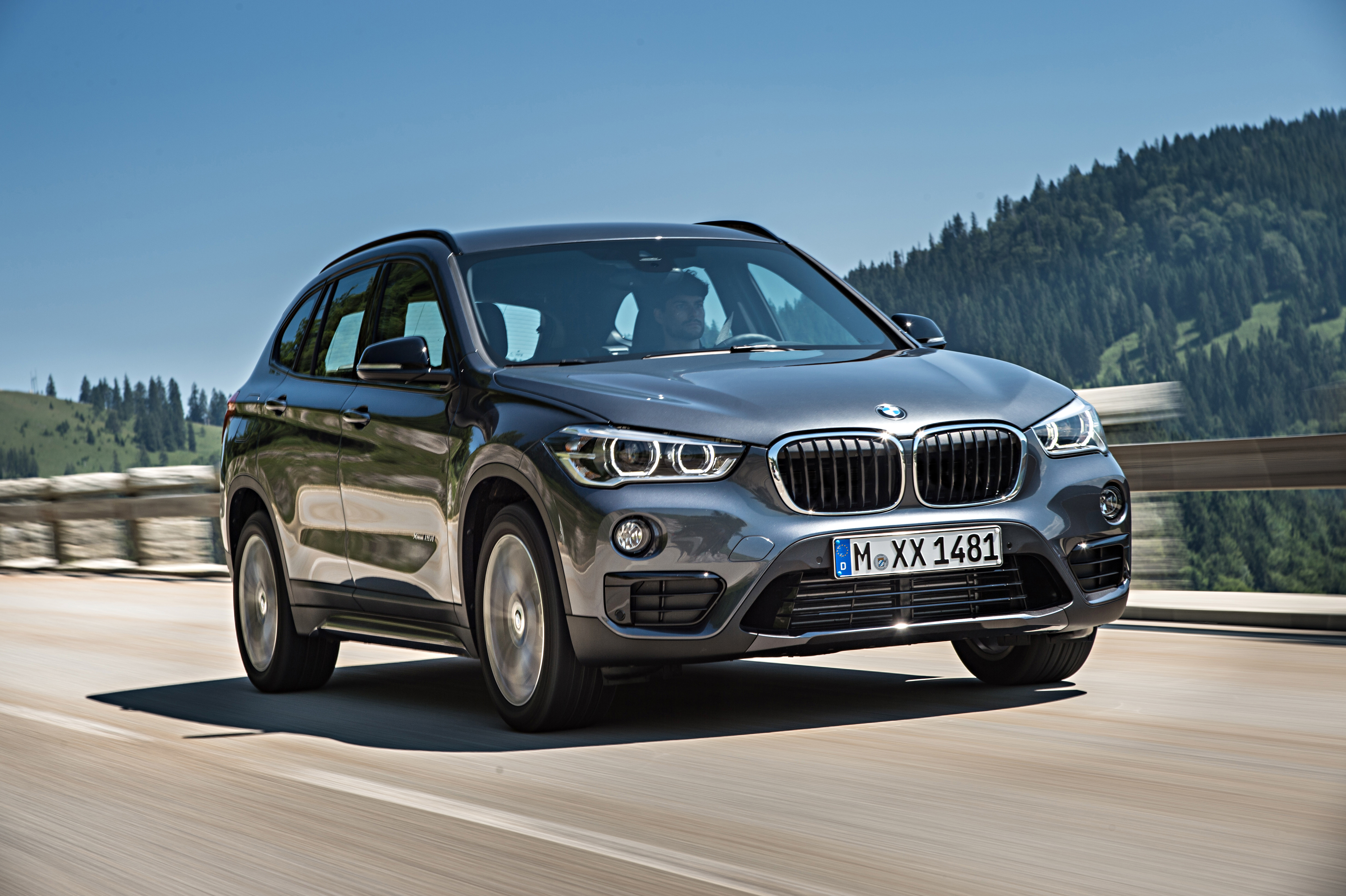 BMW X1 xDrive25i 009