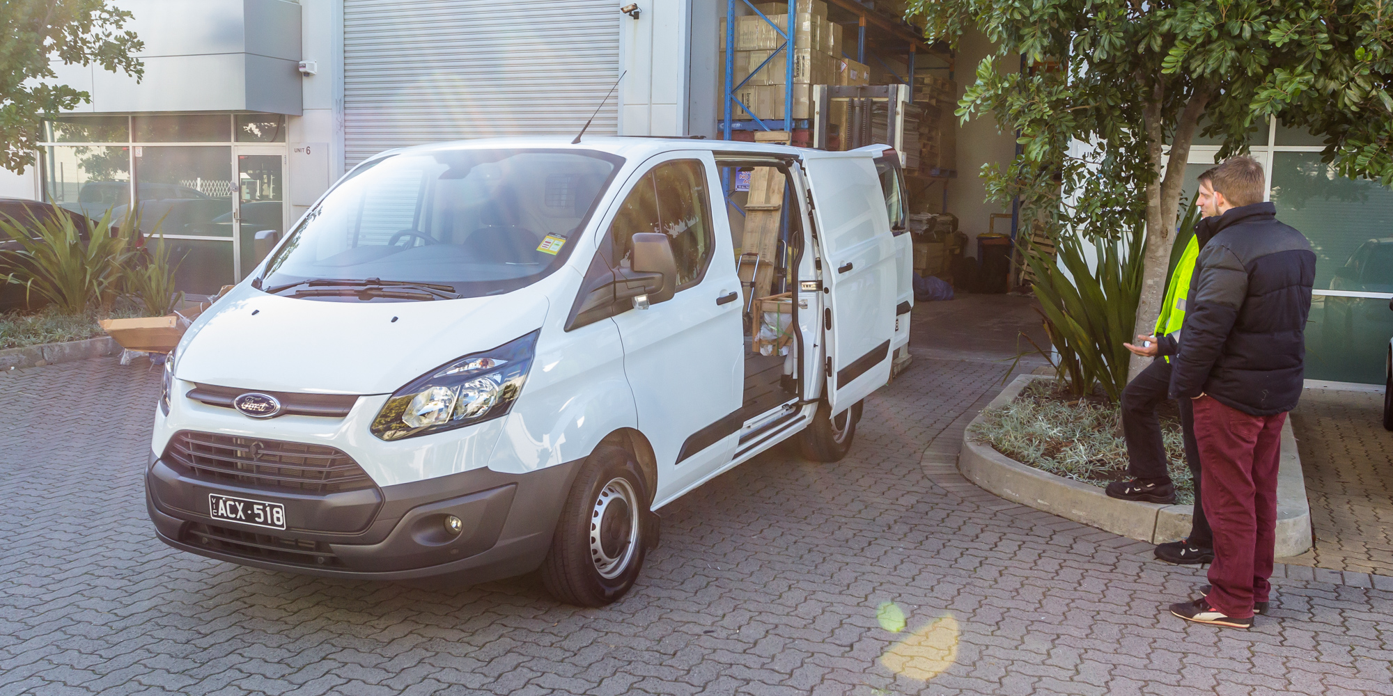 Ford Transit Custom Vs Renault Trafic 2018